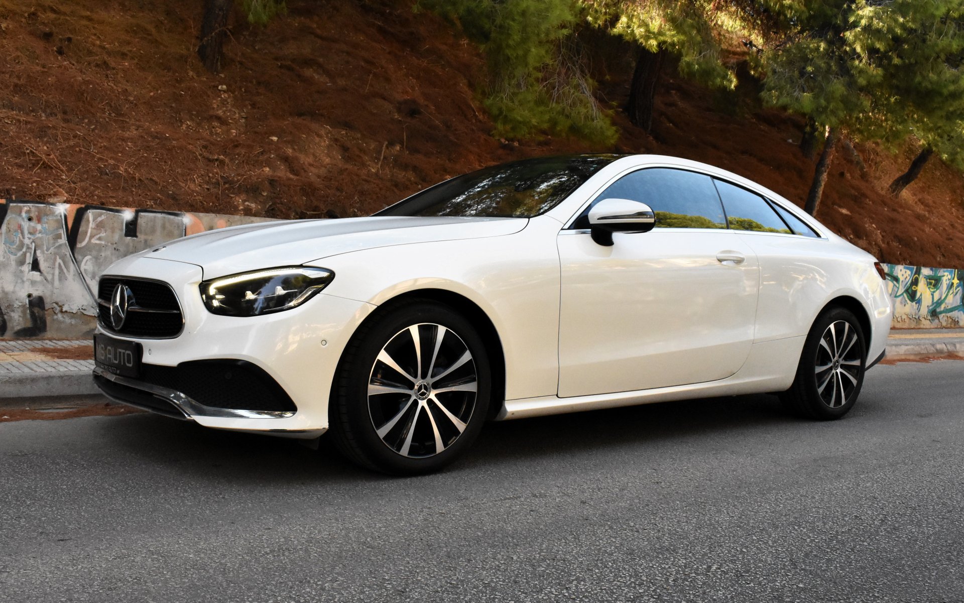 Mercedes-Benz E 200 2021 COUPE-4 MATIC (4X4)-PANORAMA