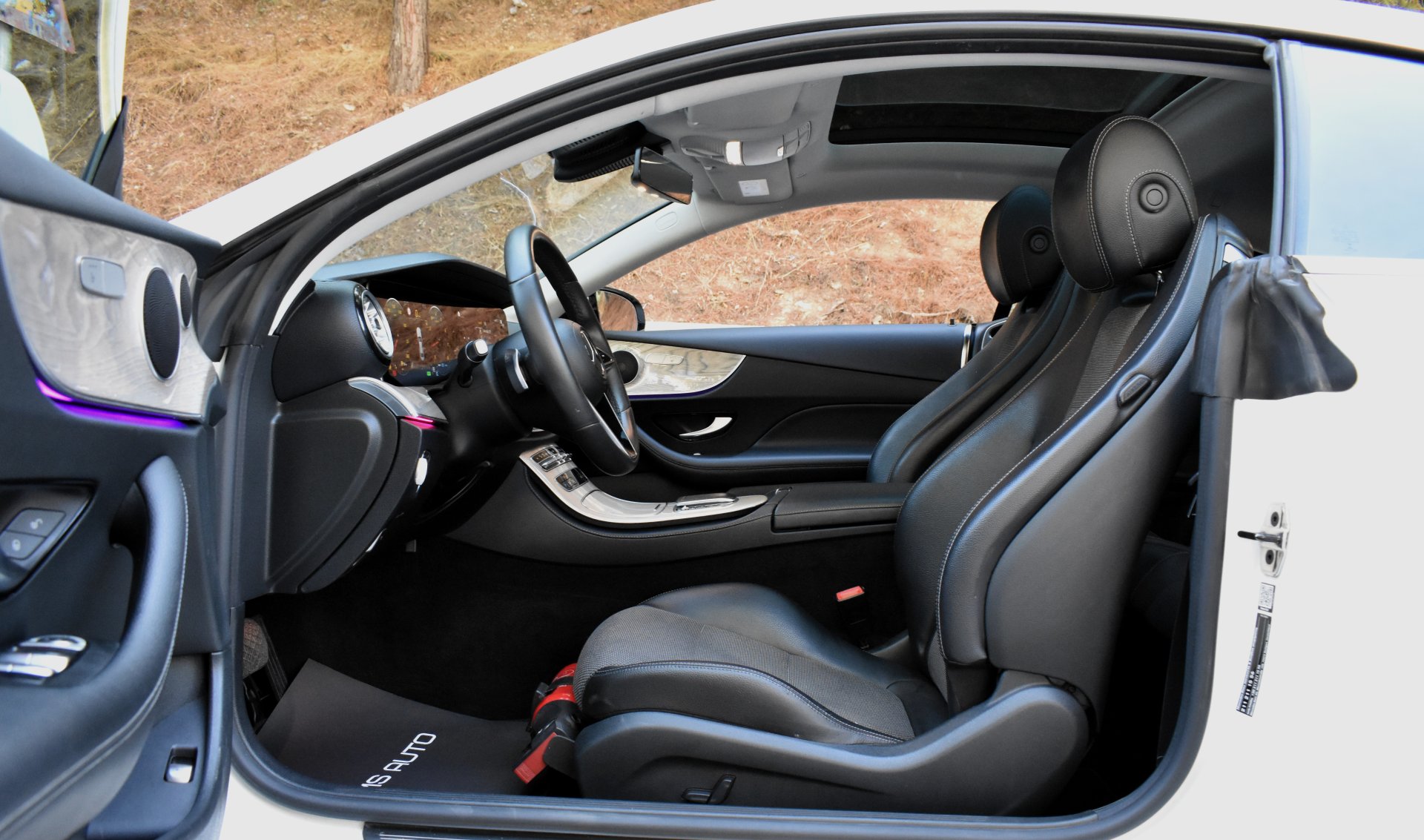 Mercedes-Benz E 200 2021 COUPE-4 MATIC (4X4)-PANORAMA — 12