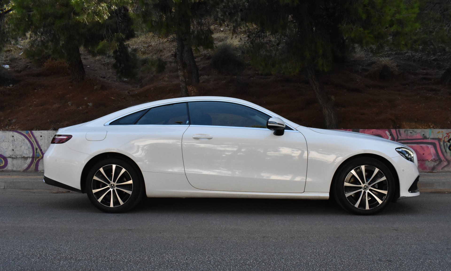Mercedes-Benz E 200 2021 COUPE-4 MATIC (4X4)-PANORAMA — 8