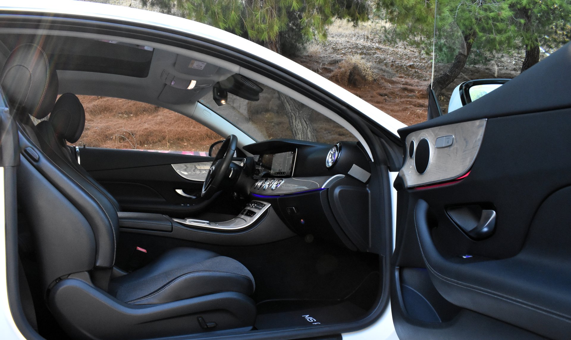 Mercedes-Benz E 200 2021 COUPE-4 MATIC (4X4)-PANORAMA — 14