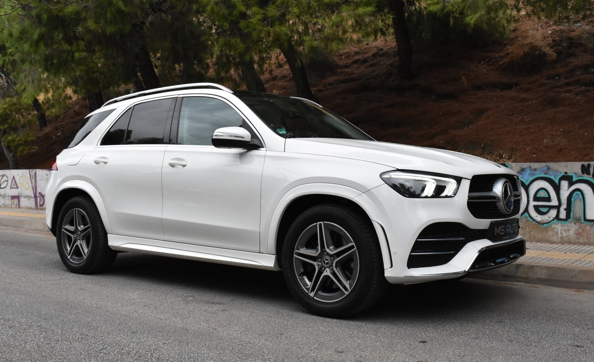 Mercedes-Benz GLE 350 2021 De-AMG PACKET-PANORAMA — 36