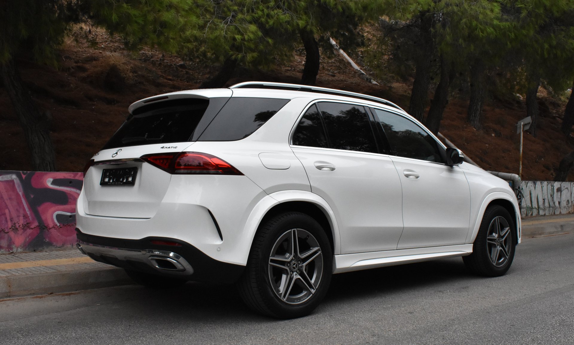 Mercedes-Benz GLE 350 2021 De-AMG PACKET-PANORAMA — 39