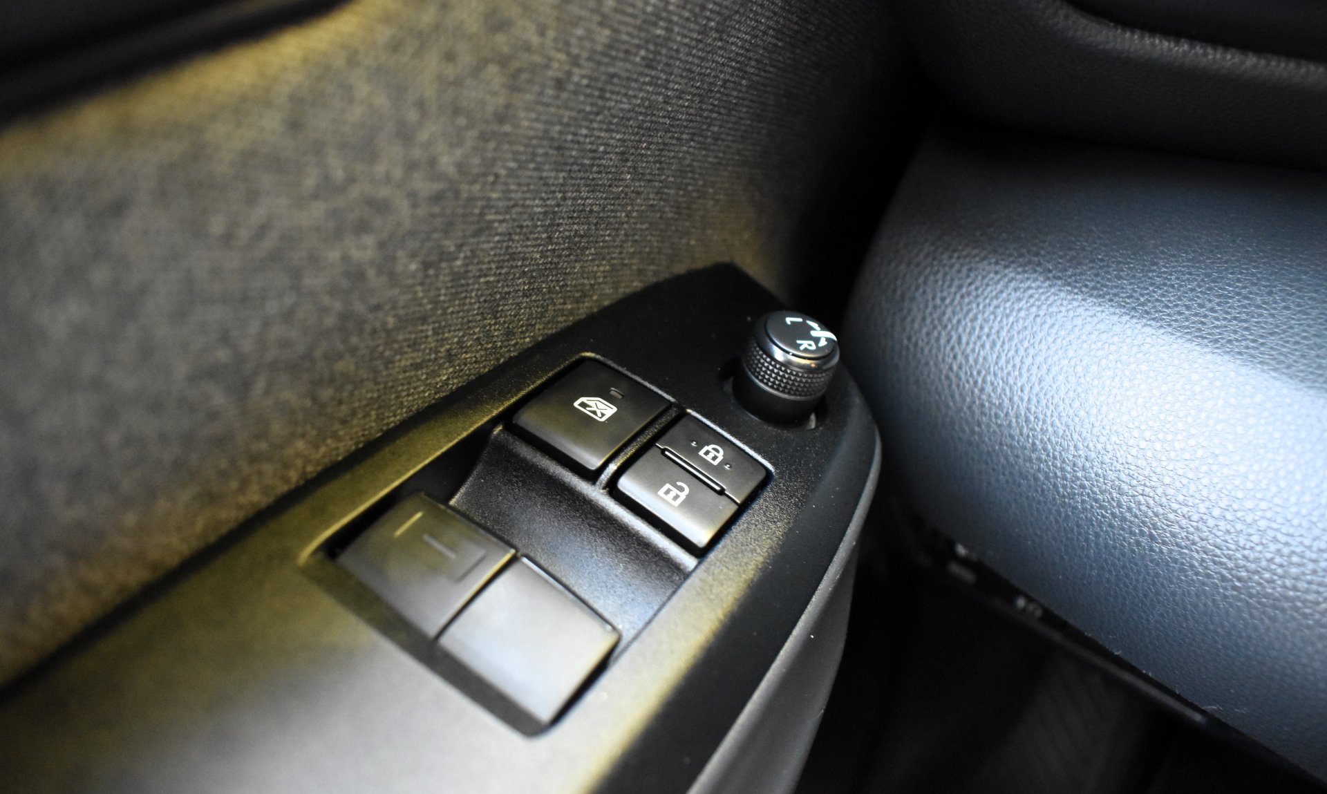Toyota Yaris 2021 BUSINESS-1.5-HYBRID-HDF — 29