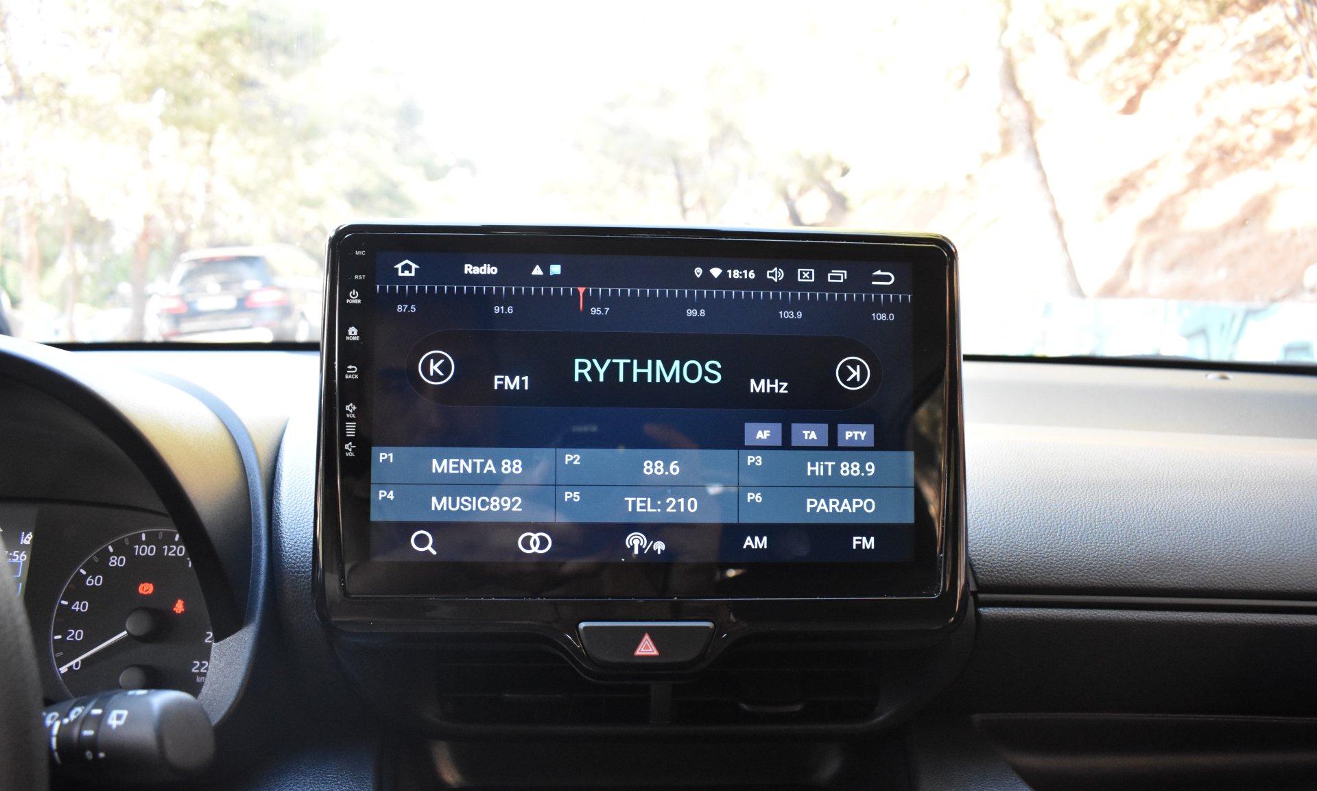 Toyota Yaris 2021 BUSINESS-1.5-HYBRID-HDF — 27