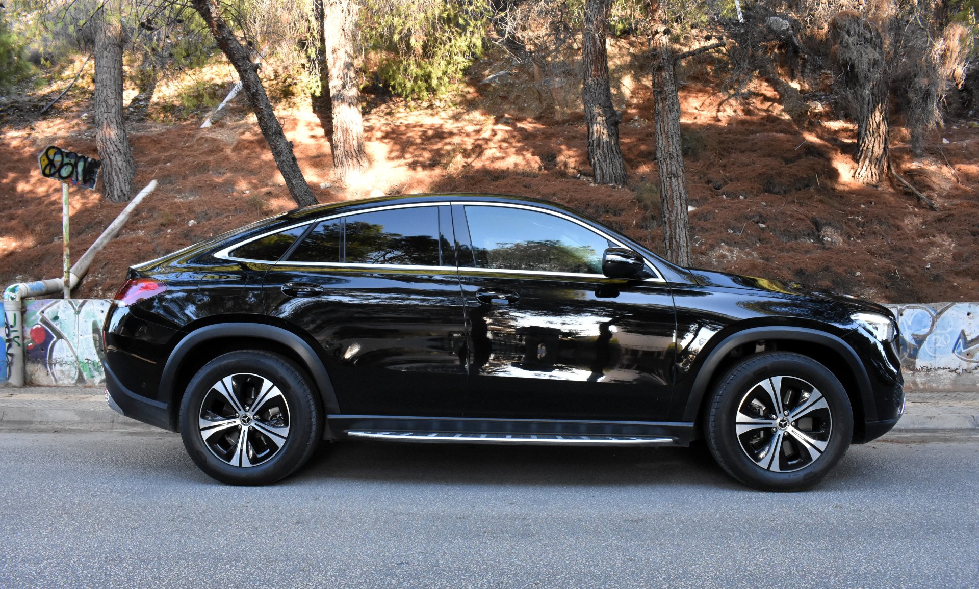 Mercedes-Benz GLE Coupe 2022 350 De-MULTIBEAM LIGHTS — 7