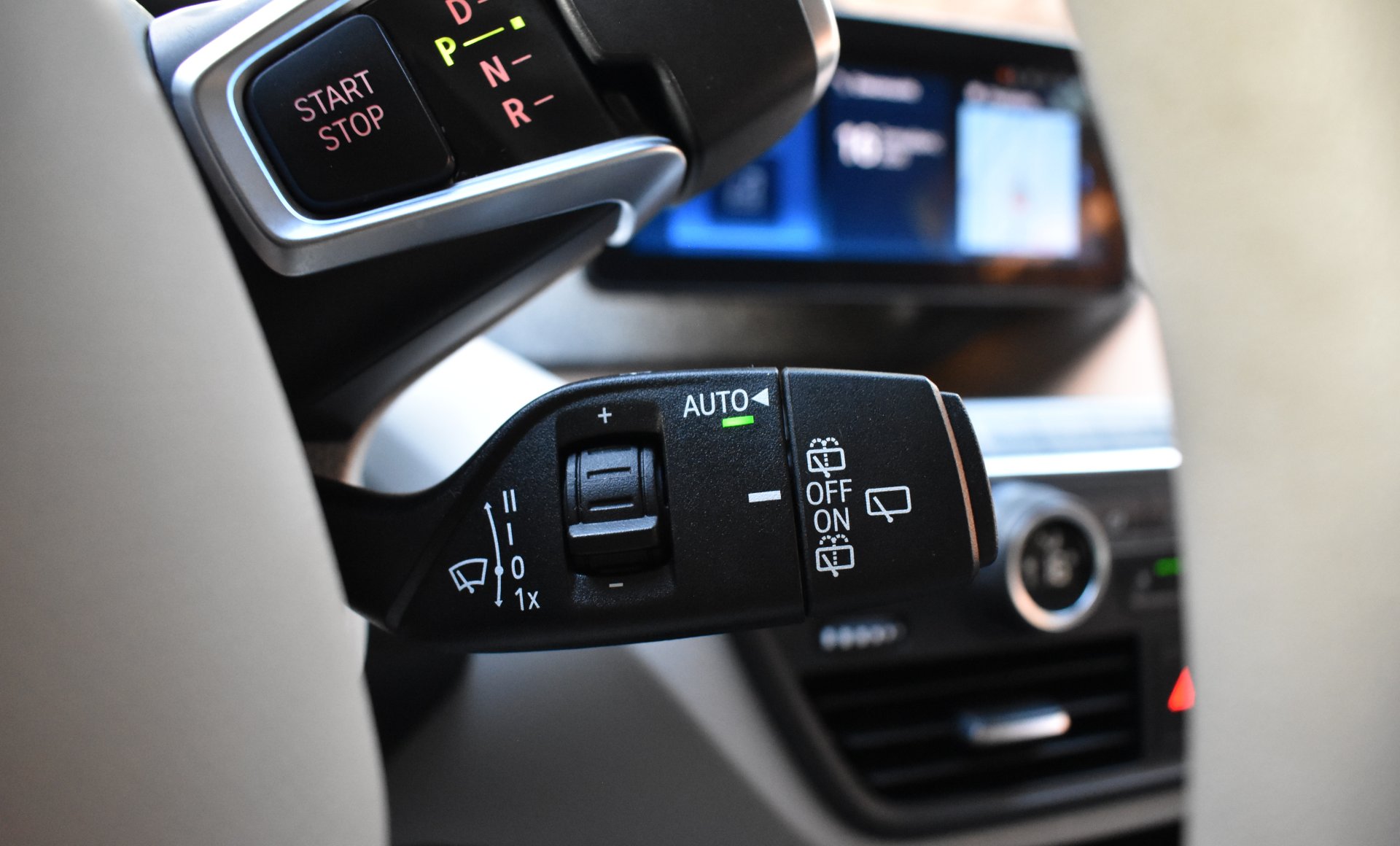 Bmw i3 2020 120Ah-ADVANCE EDITION-HARMAN KARDON — 24