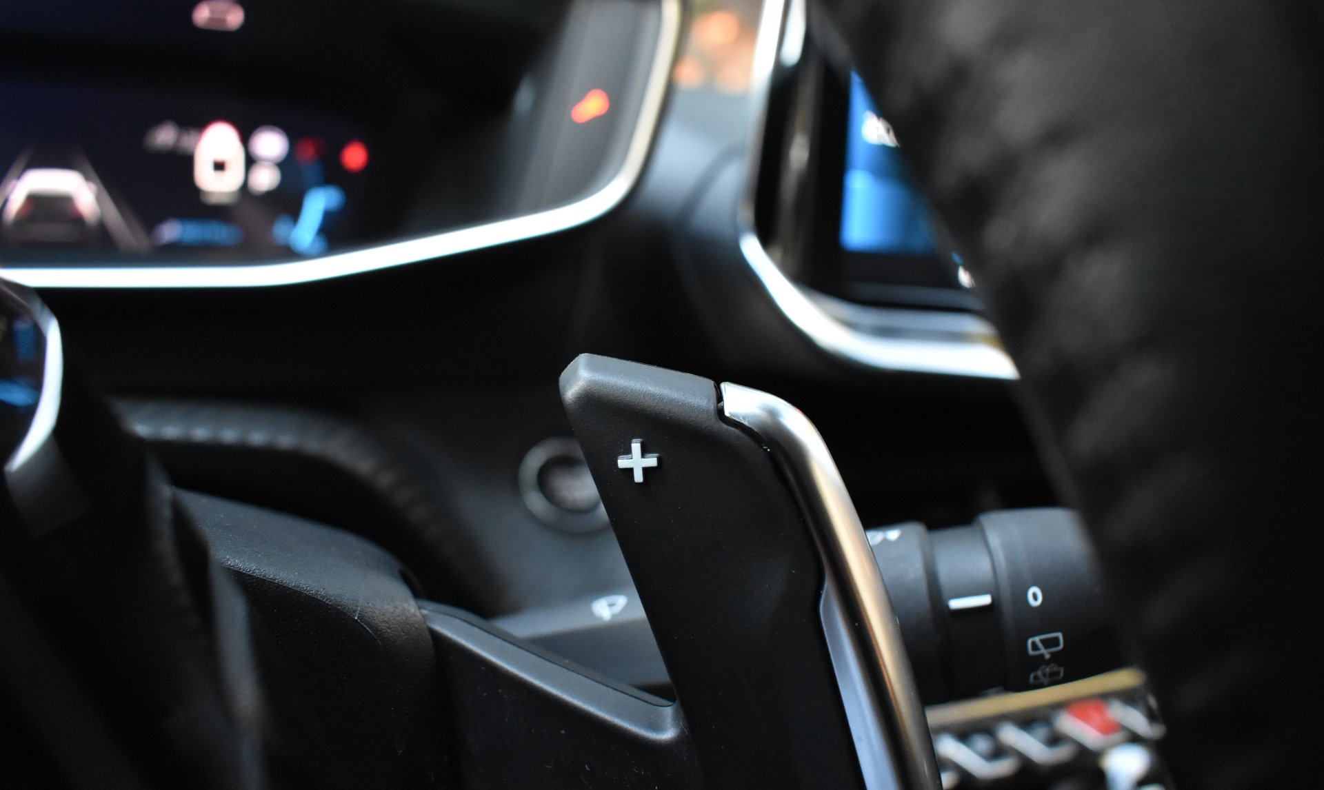 Peugeot 2008 2021 ALLURE PLUS-1.2 PURE TECH-130 S&S-EAT8 — 30