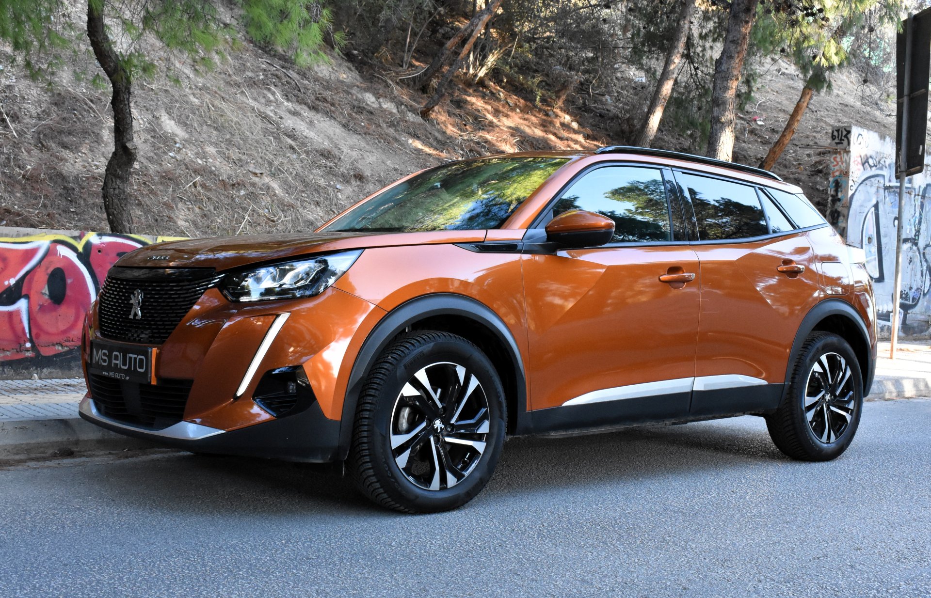 Peugeot 2008 2021 ALLURE PLUS-1.2 PURE TECH-130 S&S-EAT8