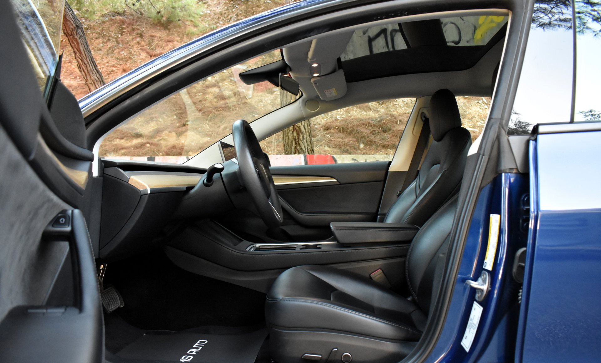 Tesla Model 3 2023 DUAL MOTOR-LONG RANGE- — 13