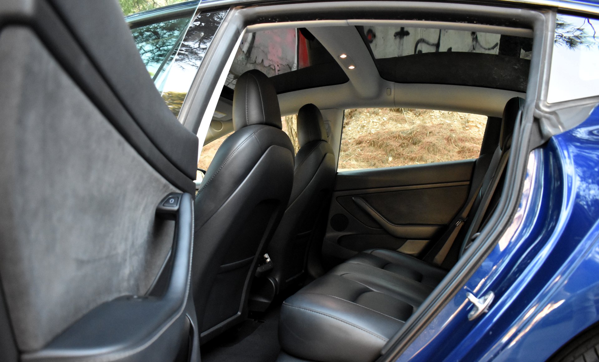 Tesla Model 3 2023 DUAL MOTOR-LONG RANGE- — 14