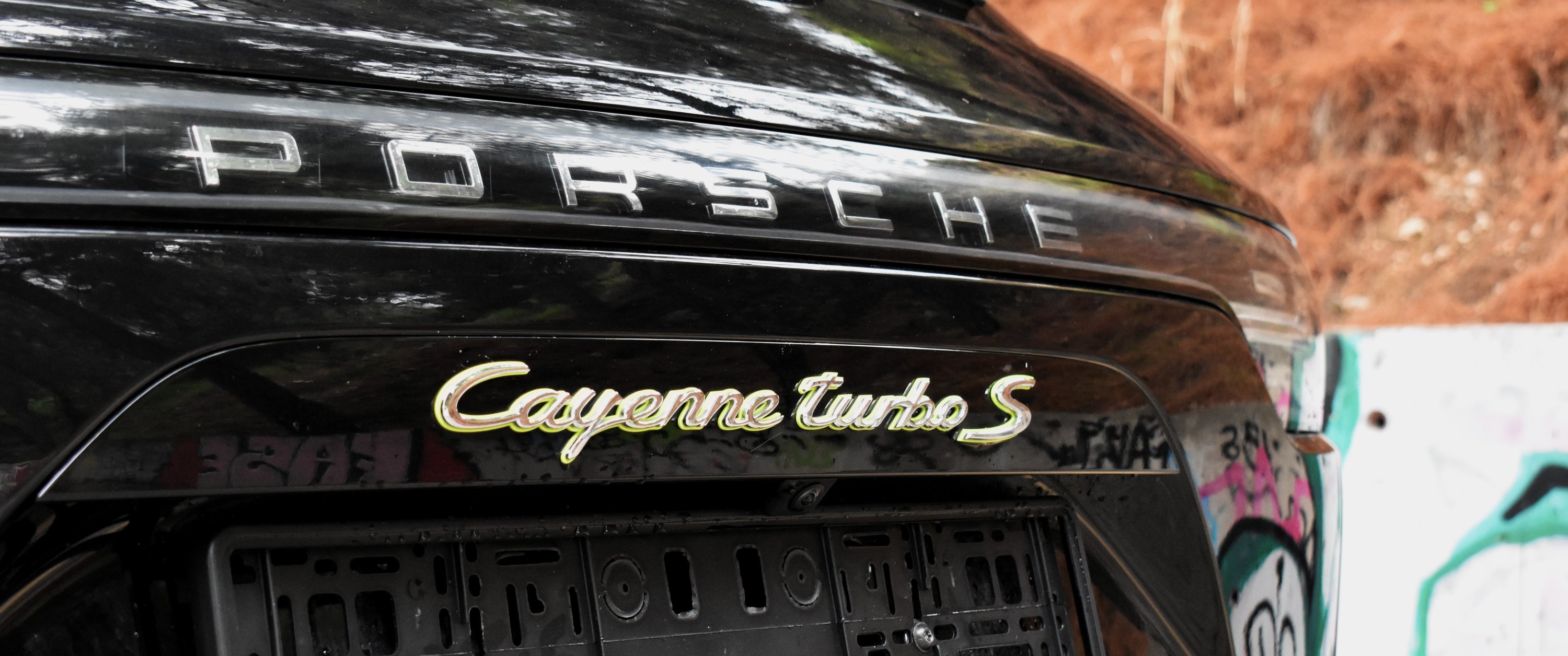 Porsche Cayenne 2020 TURBO S-E HYBRID-CHRONO PACKET-PANORAMA-BURMESTER SOUND — 7