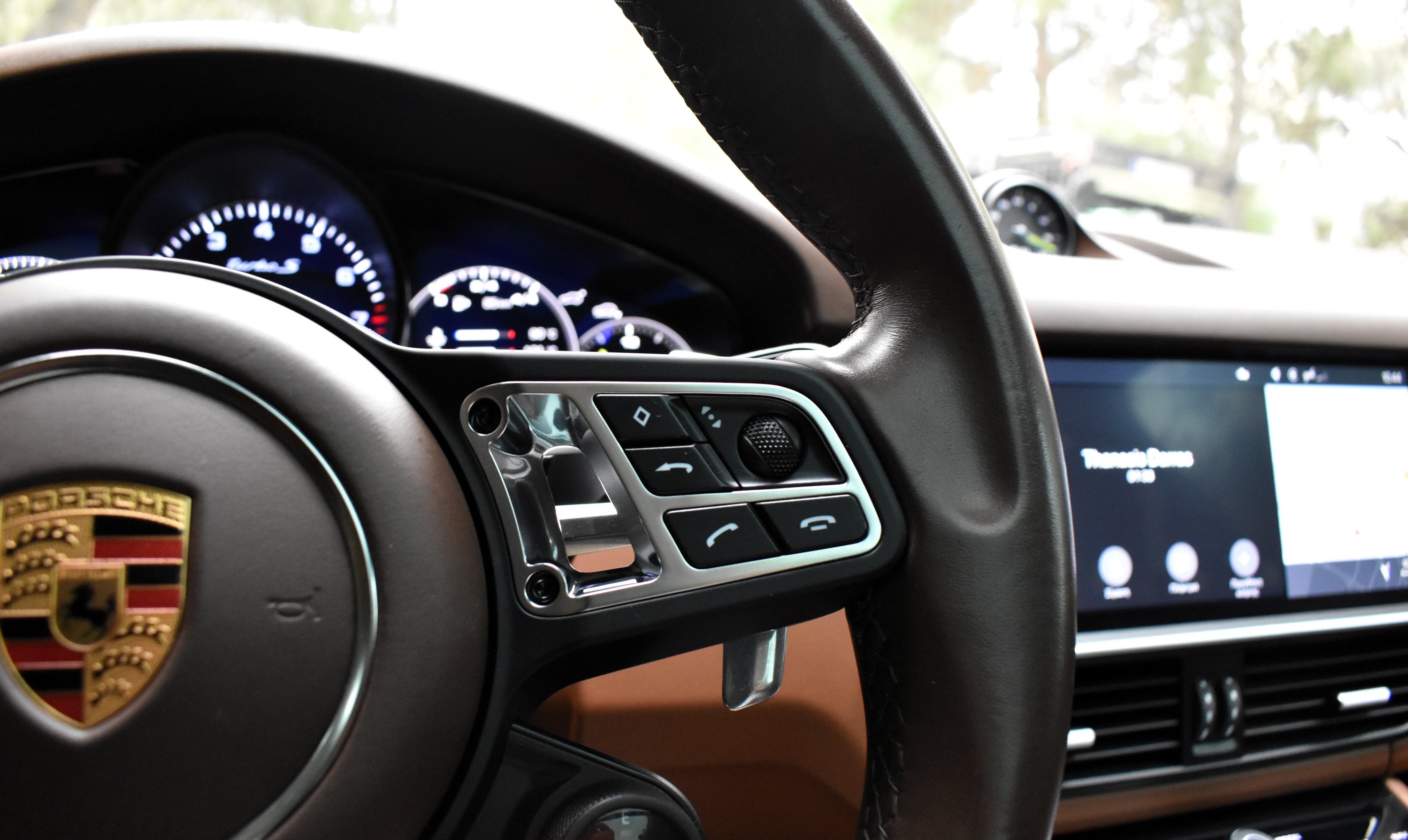 Porsche Cayenne 2020 TURBO S-E HYBRID-CHRONO PACKET-PANORAMA-BURMESTER SOUND — 24