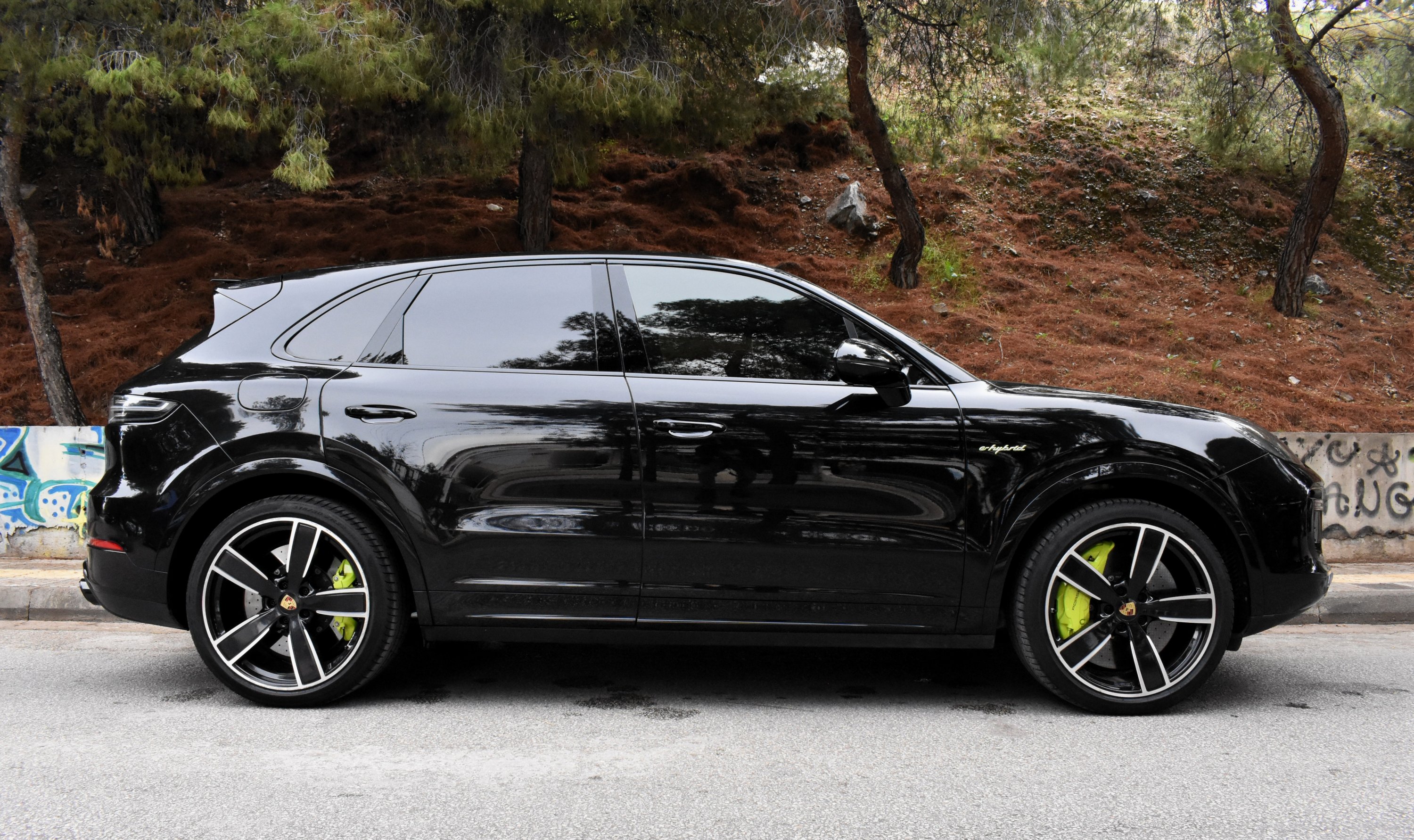 Porsche Cayenne 2020 TURBO S-E HYBRID-CHRONO PACKET-PANORAMA-BURMESTER SOUND — 15