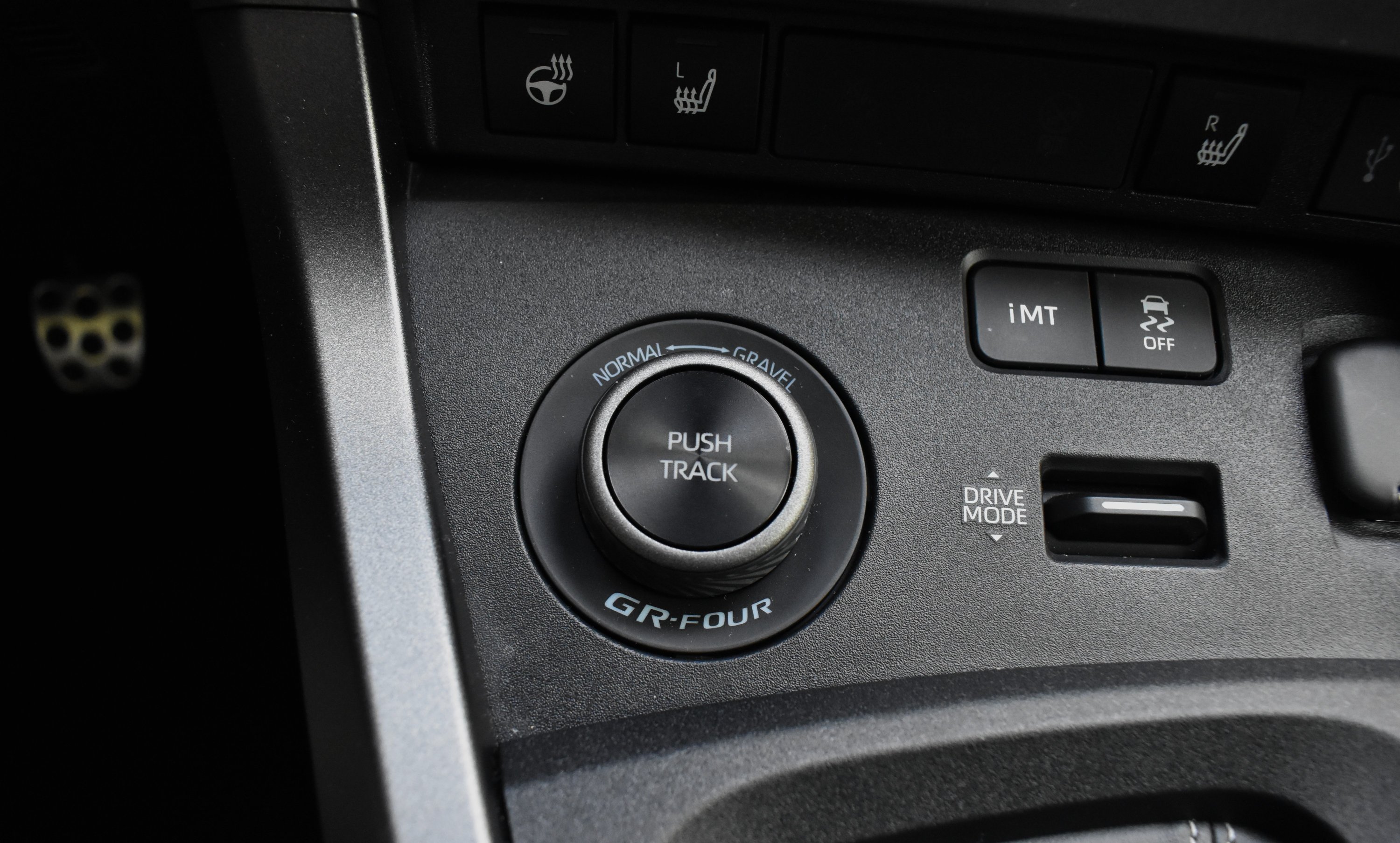 Toyota Yaris 2024 GR-CIRCUIT PACK-CONVENIENCE PACK-4X4 — 25