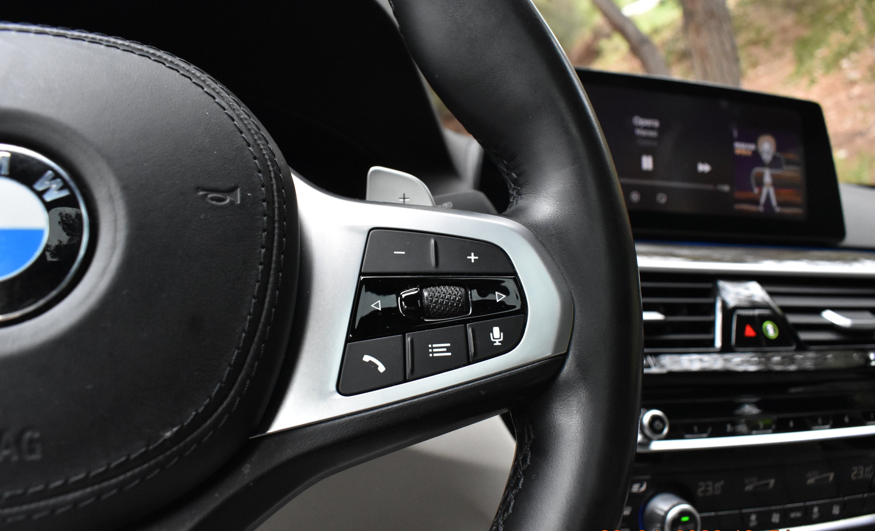 Bmw 530 2021 e-M PACKET-OΡΟΦΗ-CARBON SCHWARTZ-PLUG IN HYBRID — 31