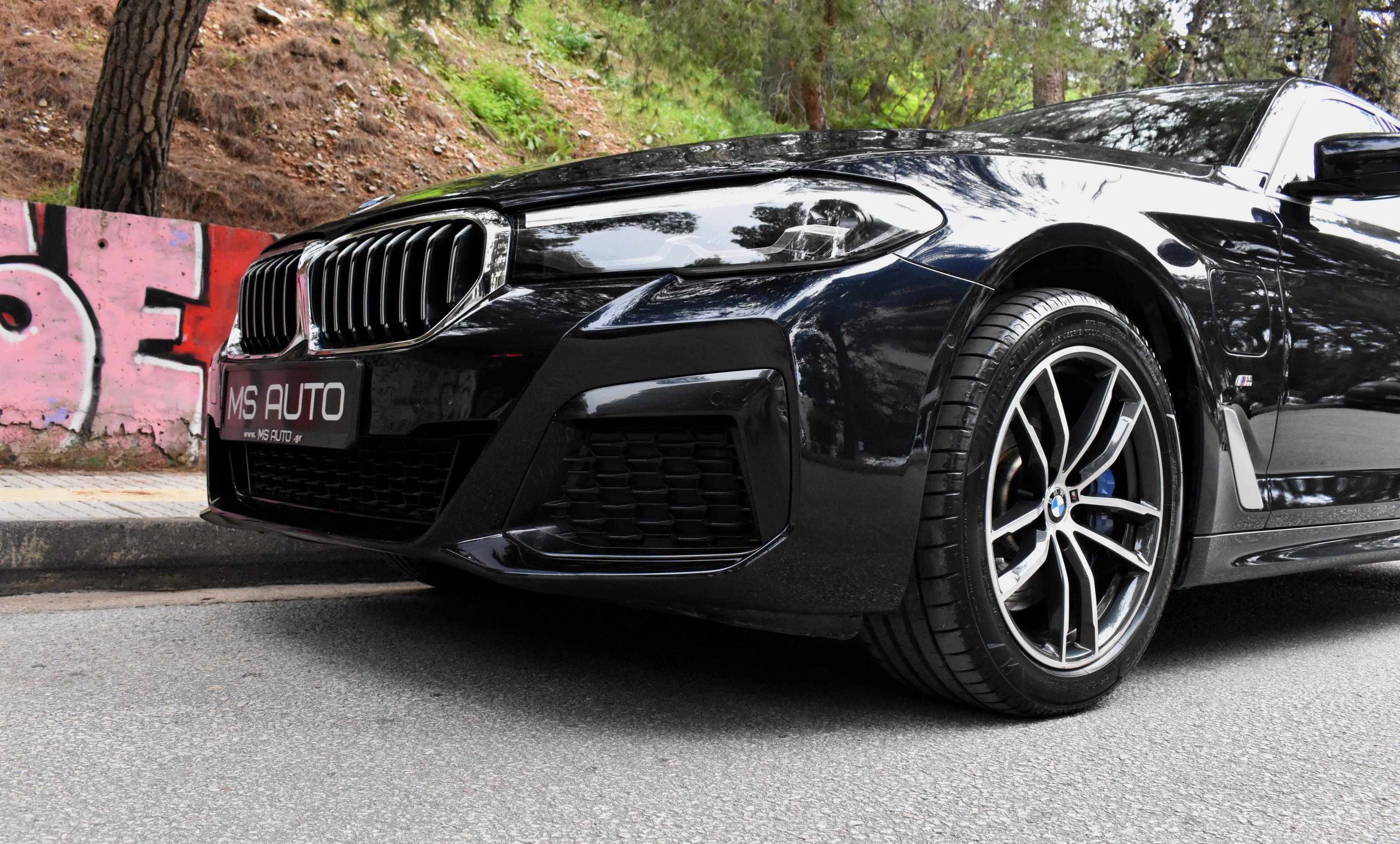 Bmw 530 2021 e-M PACKET-OΡΟΦΗ-CARBON SCHWARTZ-PLUG IN HYBRID — 10