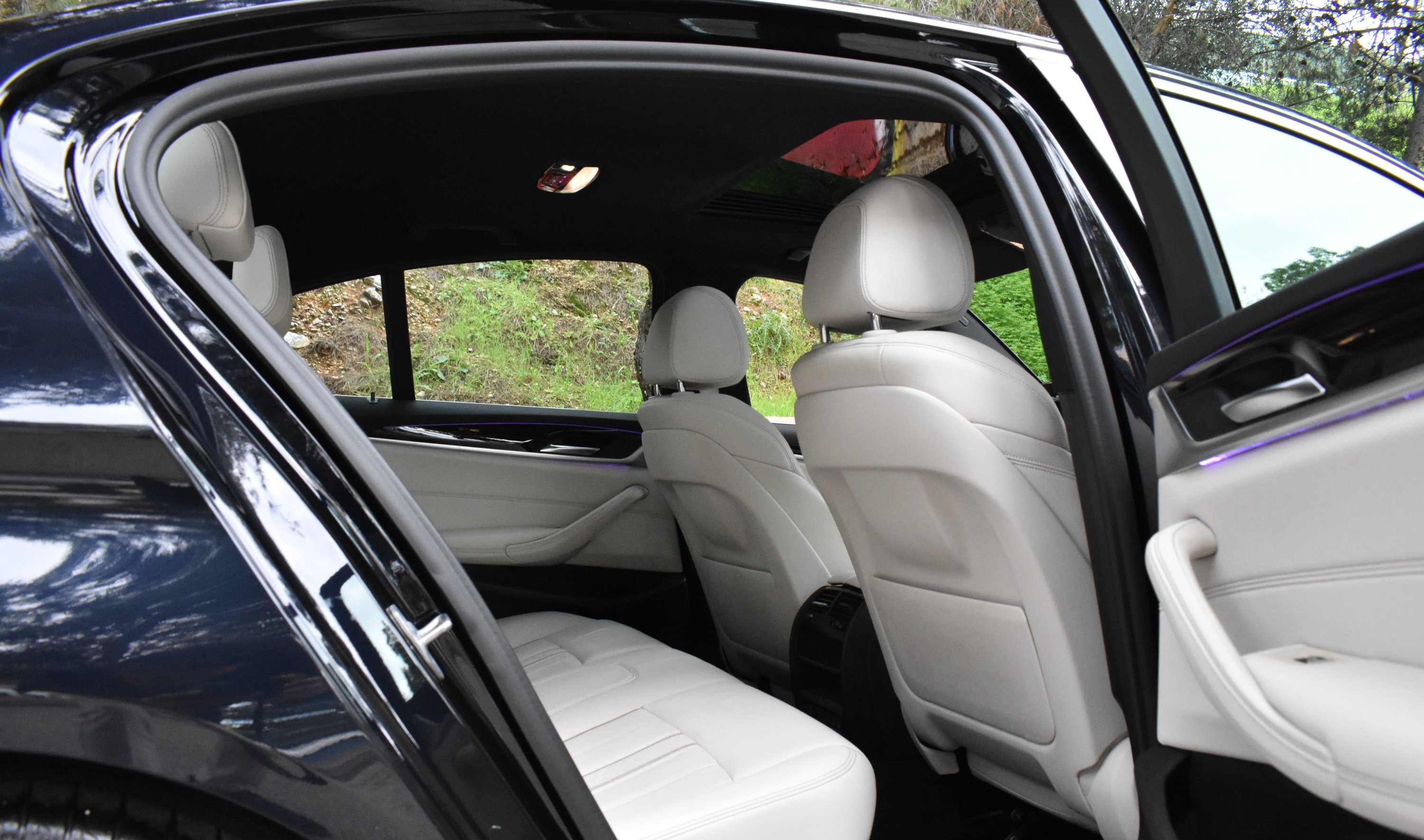 Bmw 530 2021 e-M PACKET-OΡΟΦΗ-CARBON SCHWARTZ-PLUG IN HYBRID — 19