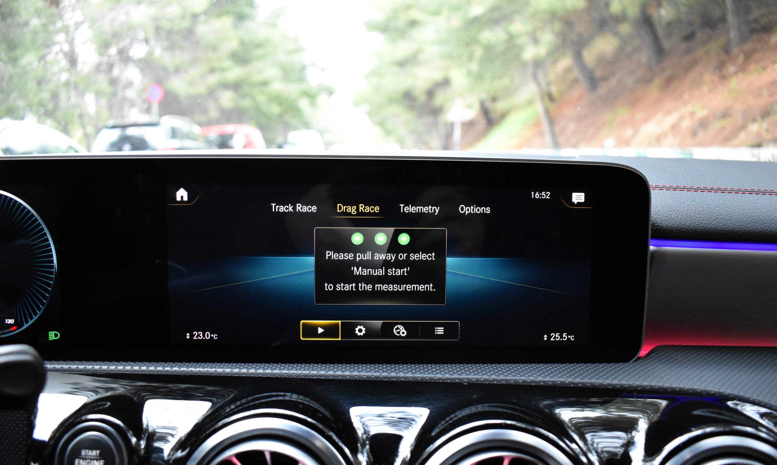 Mercedes-Benz CLA 35 AMG 2020 4 MATIC-DCT — 41