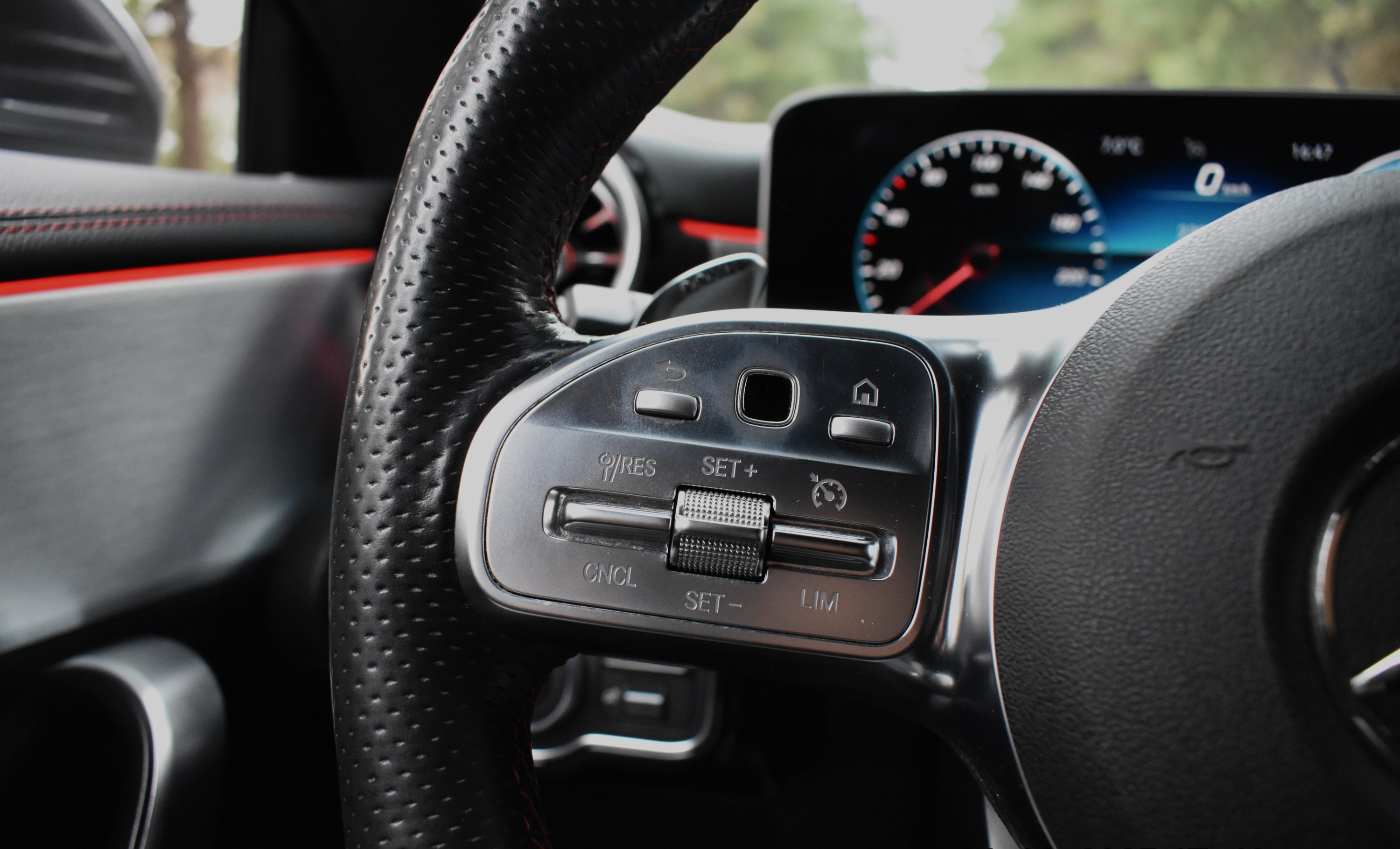 Mercedes-Benz CLA 35 AMG 2020 4 MATIC-DCT — 26