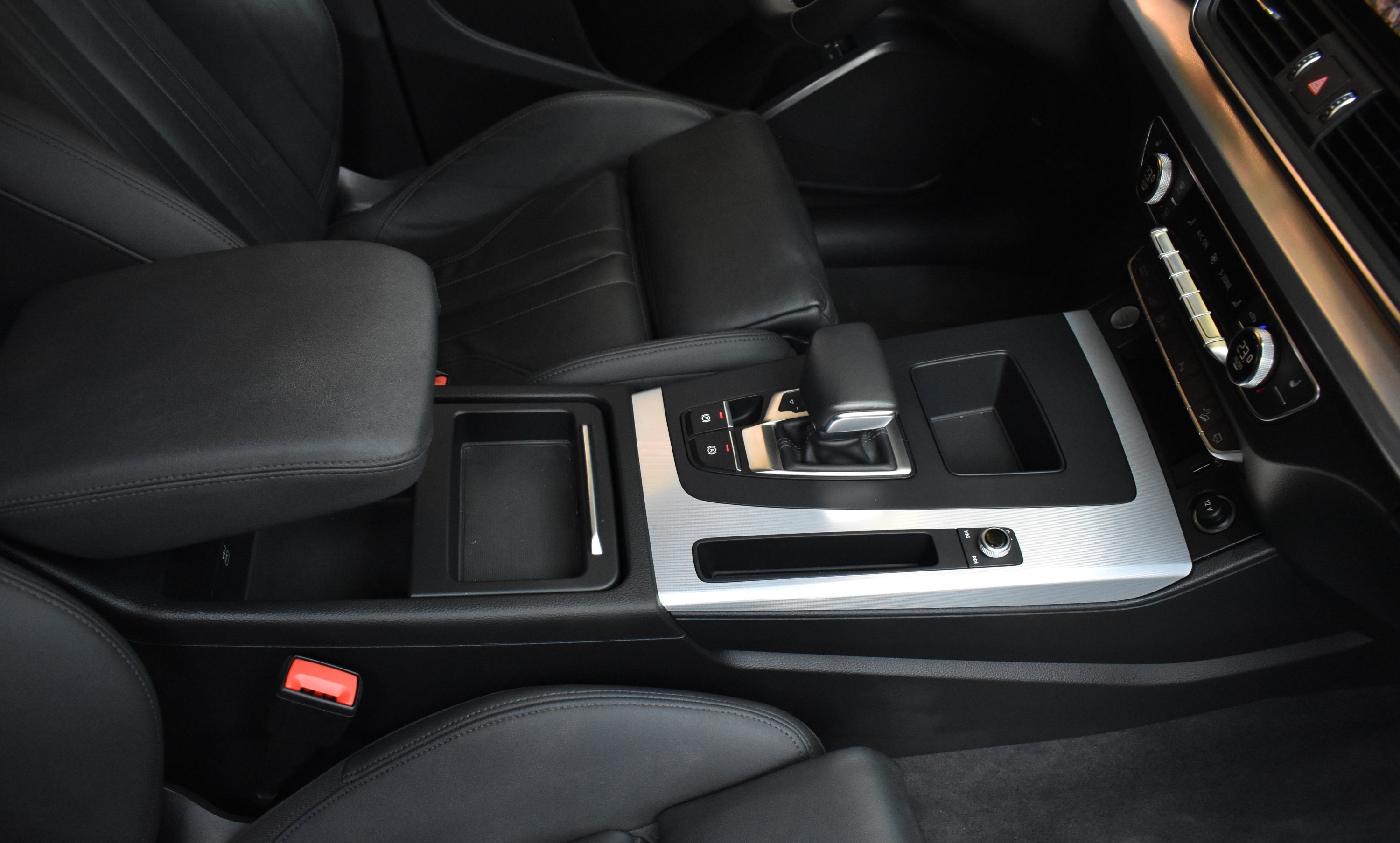 Audi Q5 2022 55 TFSI e-SPORTBACK-QUATTRO-SPORT SEATS — 35