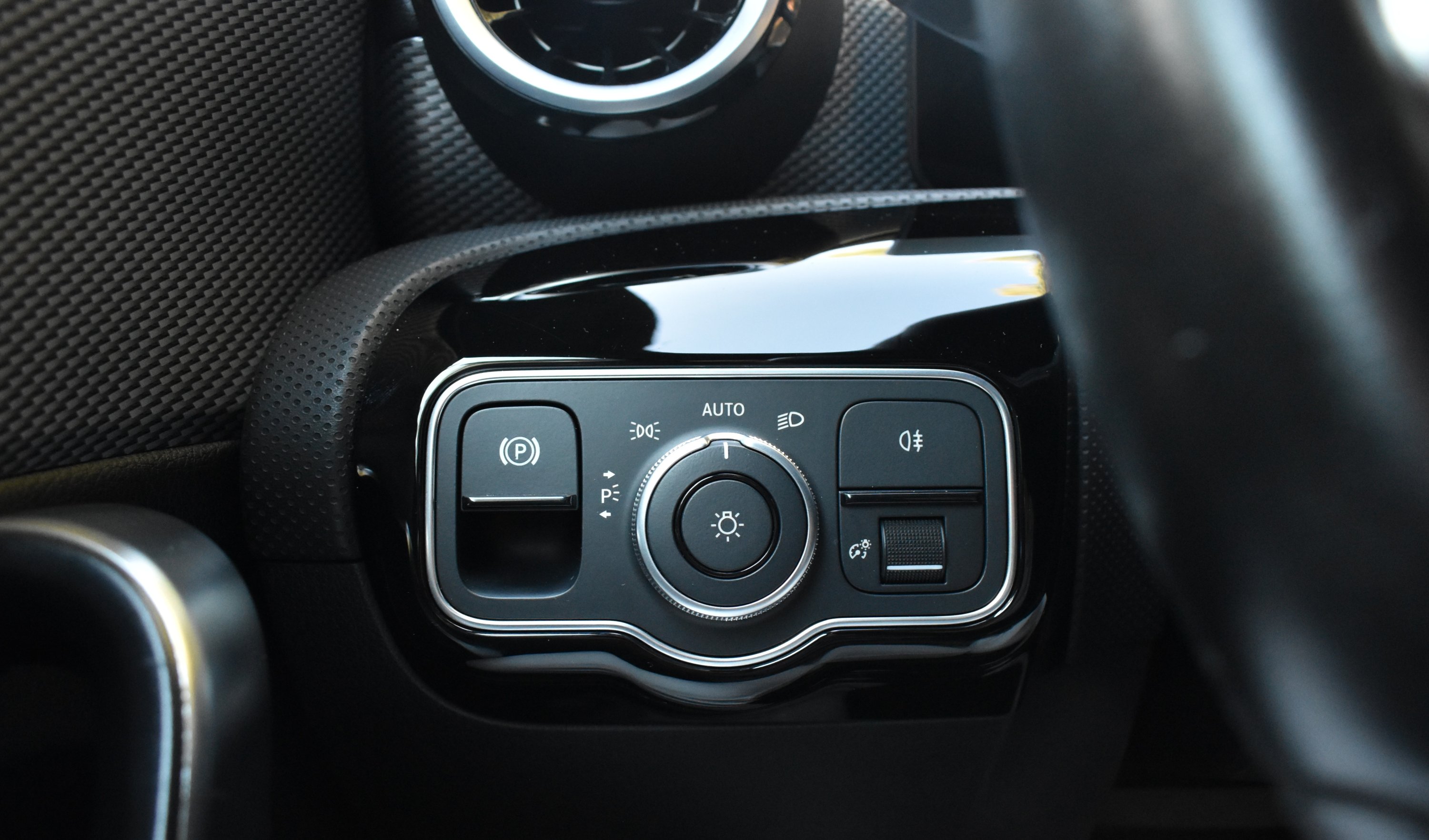 Mercedes-Benz A 250 2022 e-PLUG IN HYBRID-PROGRESSIVE-8 G DCT - Car.gr — 28