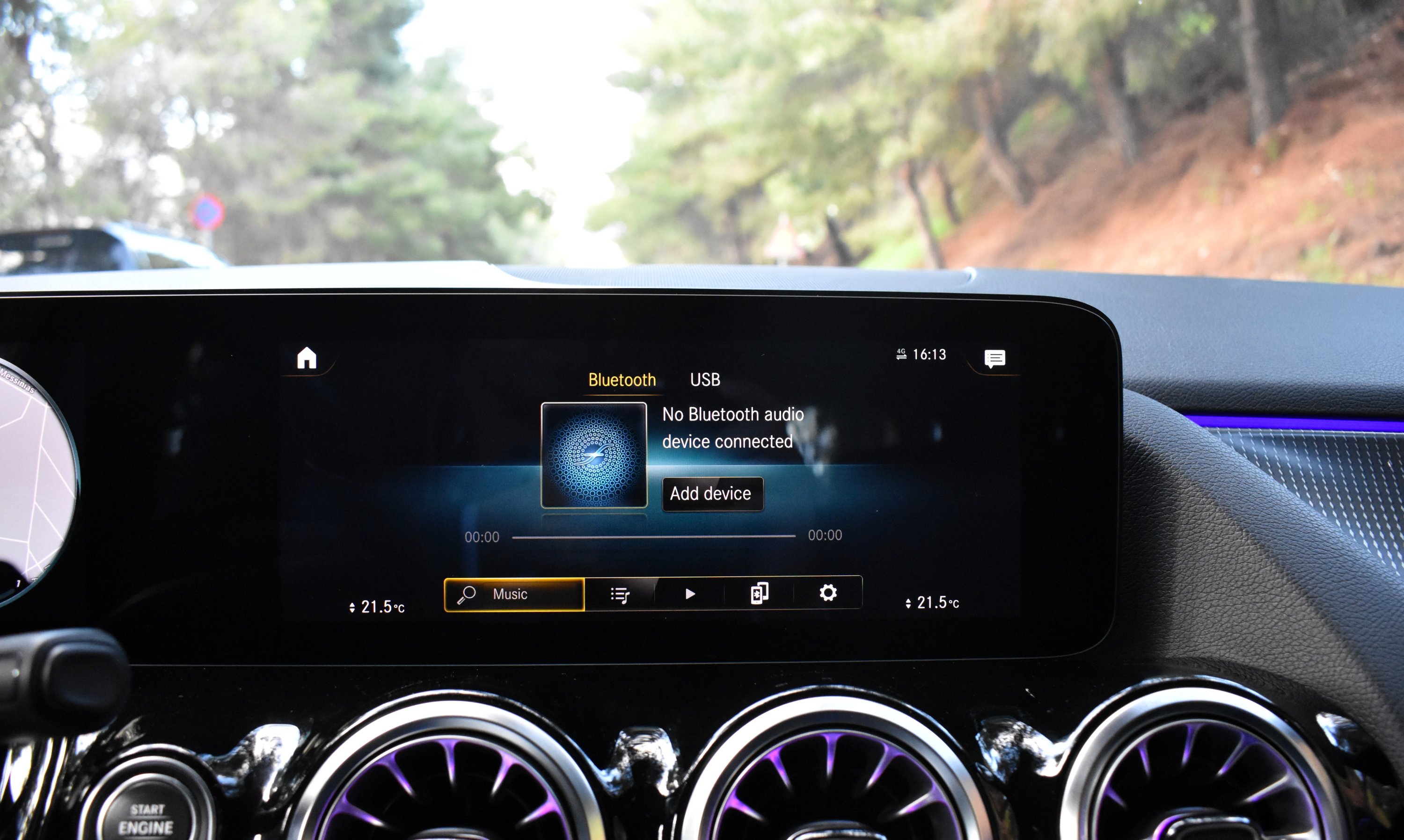 Mercedes-Benz GLA 250 2022 E-PROGRESSIVE 8G-DCT-EQ POWER — 11