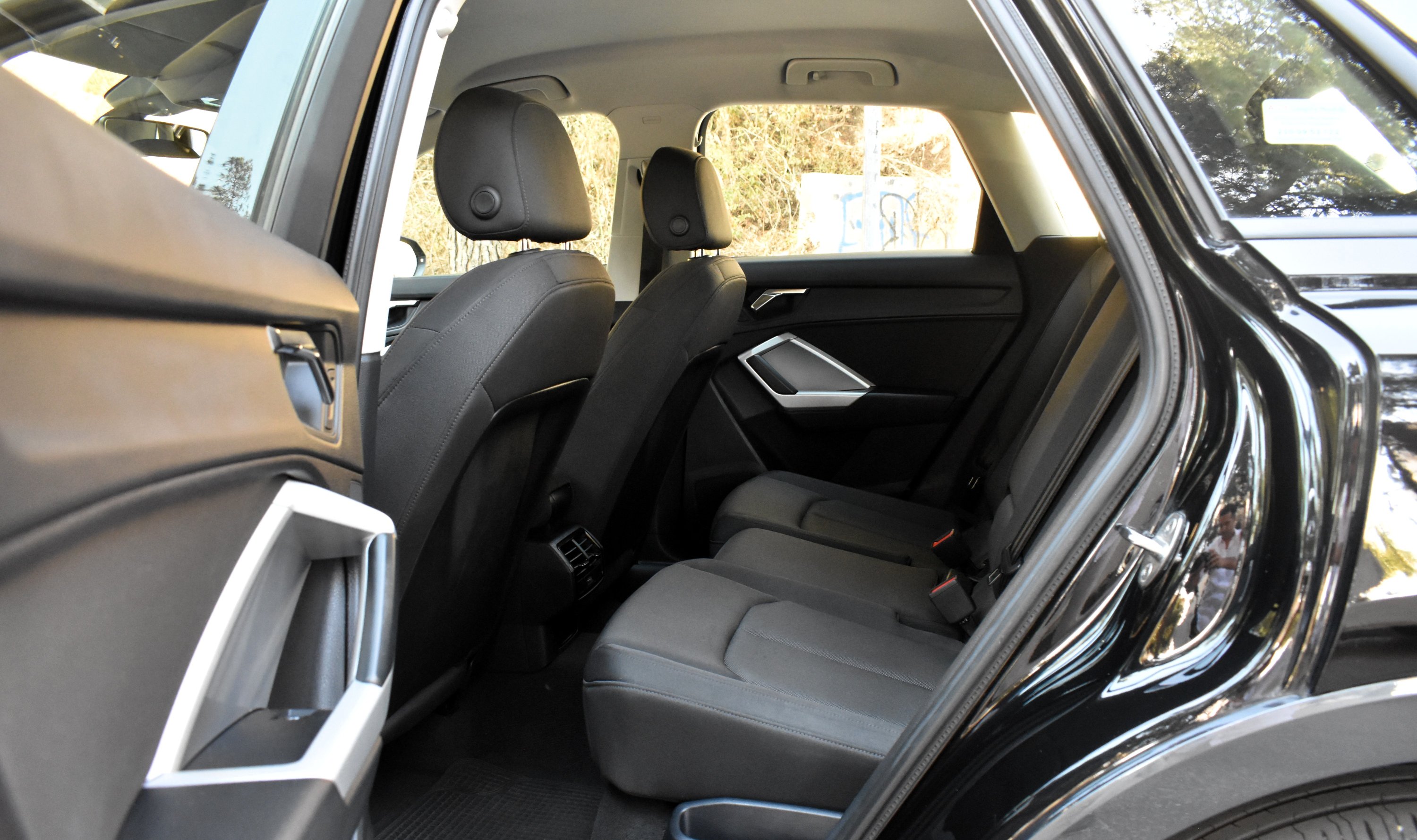Audi Q3 2023 35 TFSI-ADVANCE-S TRONIC-HYBRID — 10