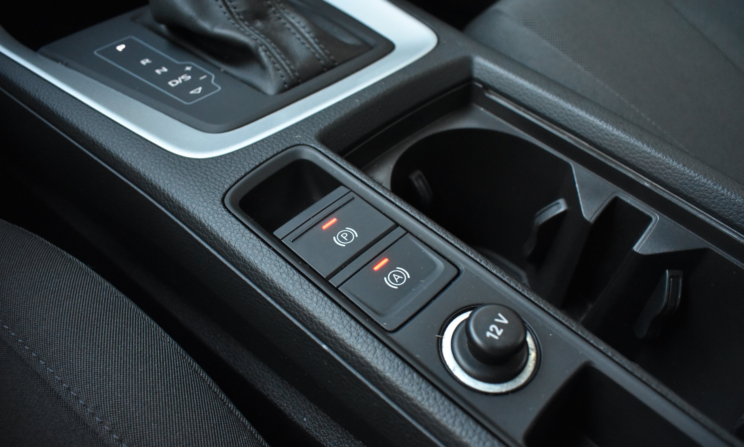 Audi Q3 2023 35 TFSI-ADVANCE-S TRONIC-HYBRID — 16