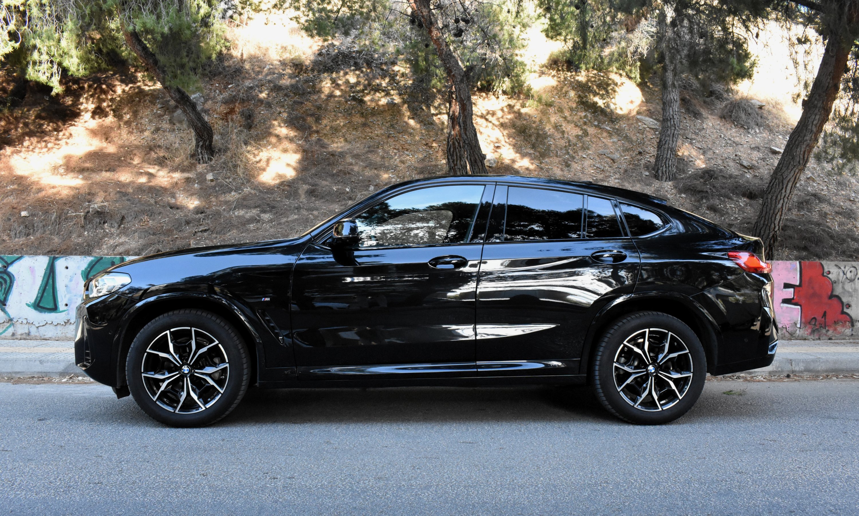Bmw X4 2023 20d-M PACKET-X DRIVE(4X4)-PANORAMA-SHADOW LINE — 9