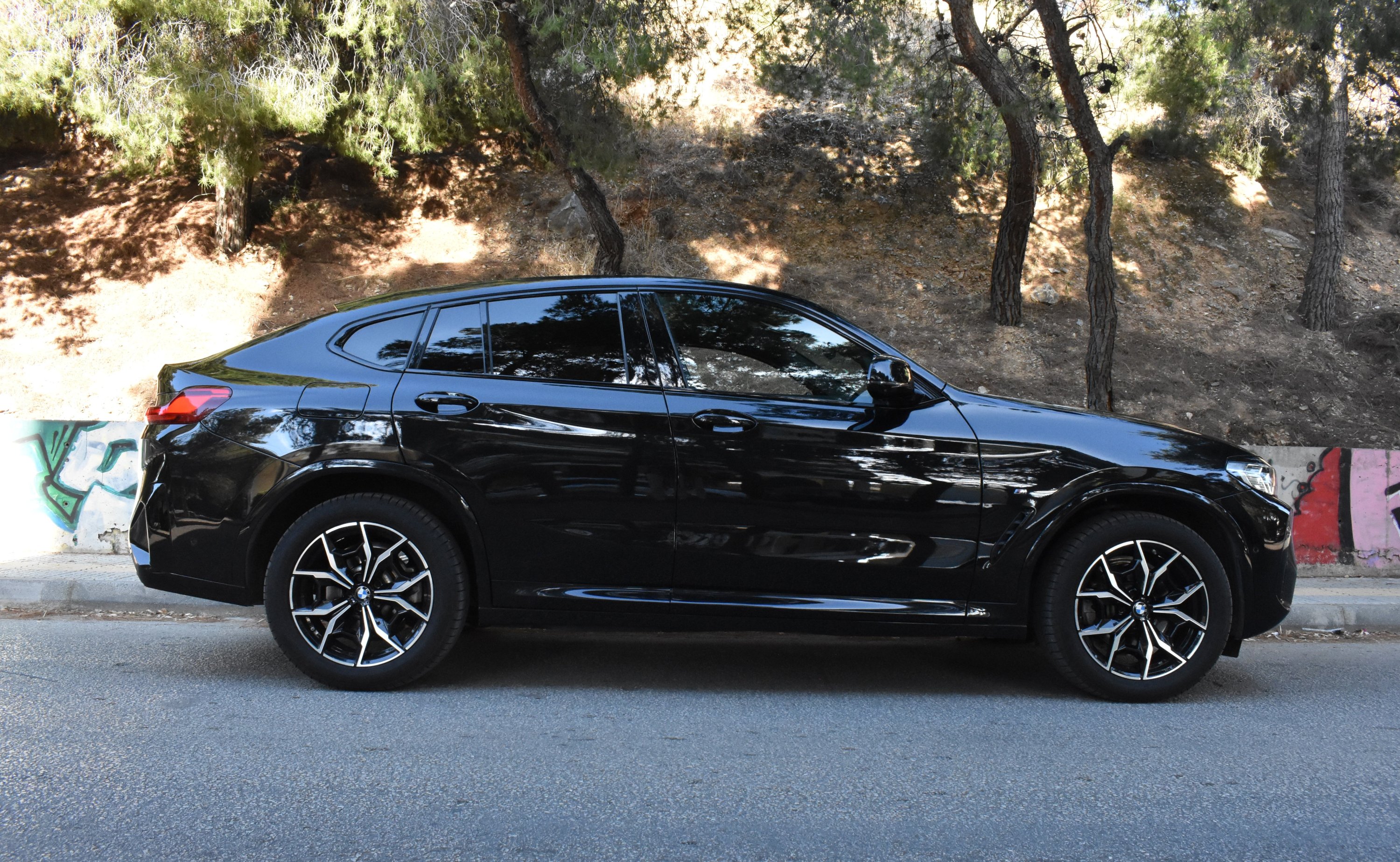 Bmw X4 2023 20d-M PACKET-X DRIVE(4X4)-PANORAMA-SHADOW LINE — 8