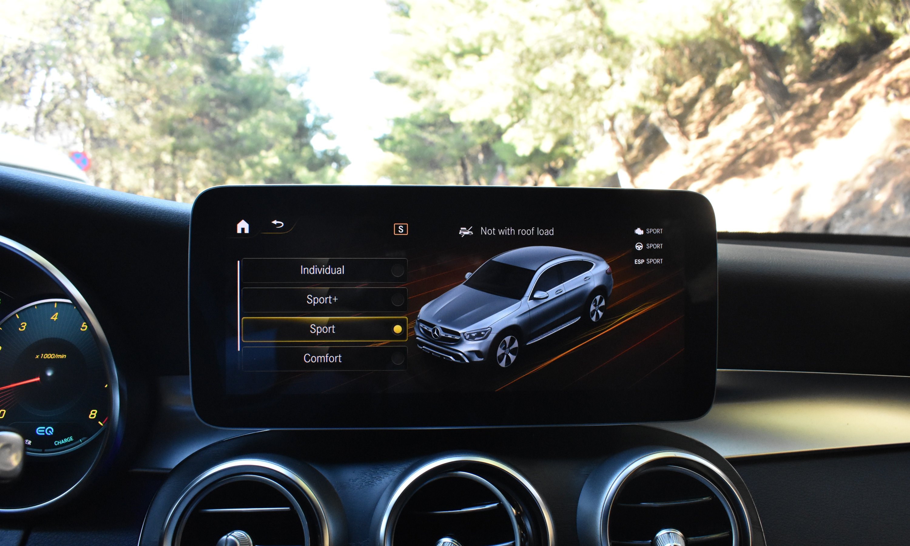Mercedes-Benz GLC 200 2019 COUPE-AMG PACKET-4 MATIC-BURMESTER SOUND-MILD HYBRID — 23