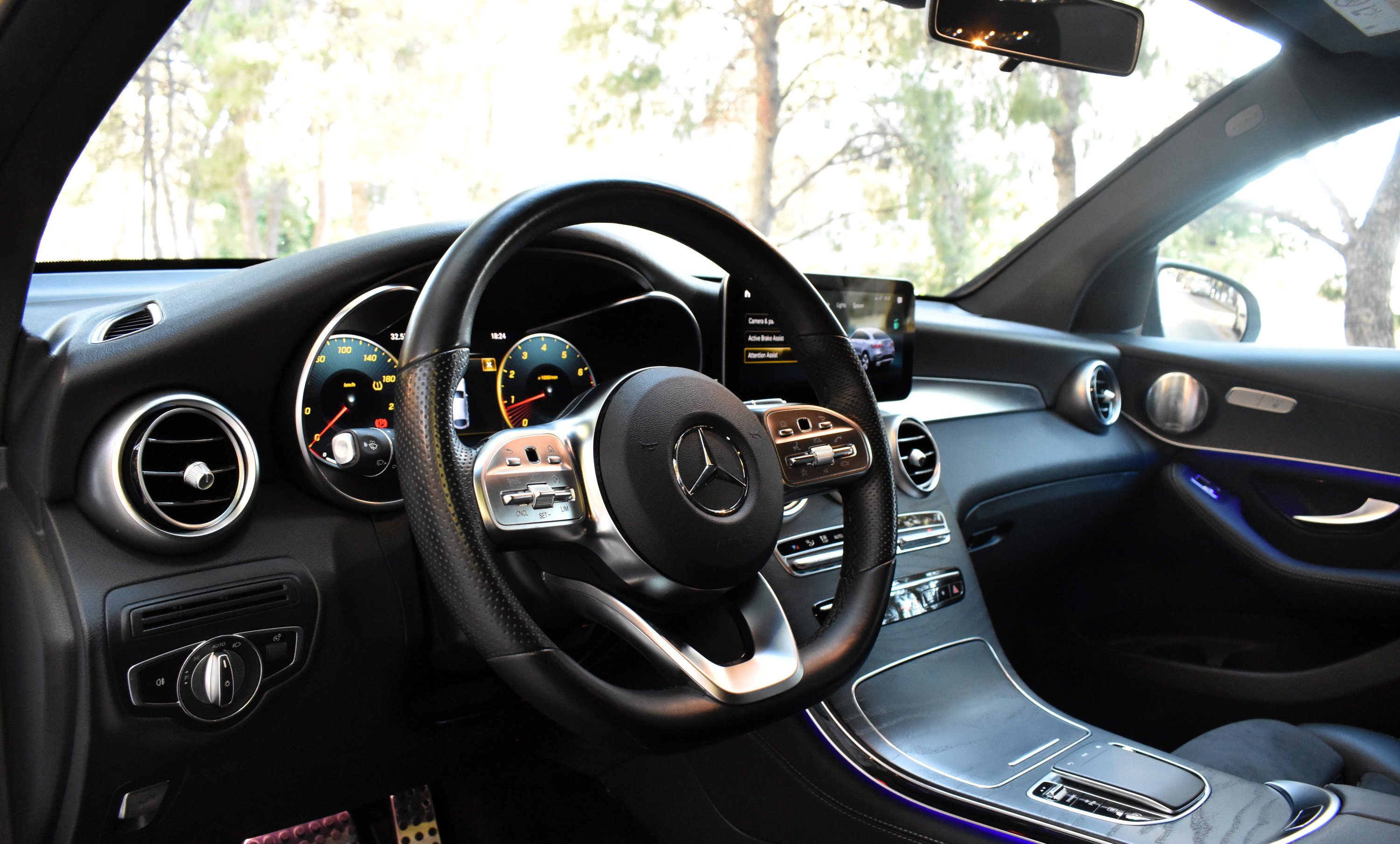 Mercedes-Benz GLC 200 2019 COUPE-AMG PACKET-4 MATIC-BURMESTER SOUND-MILD HYBRID — 17