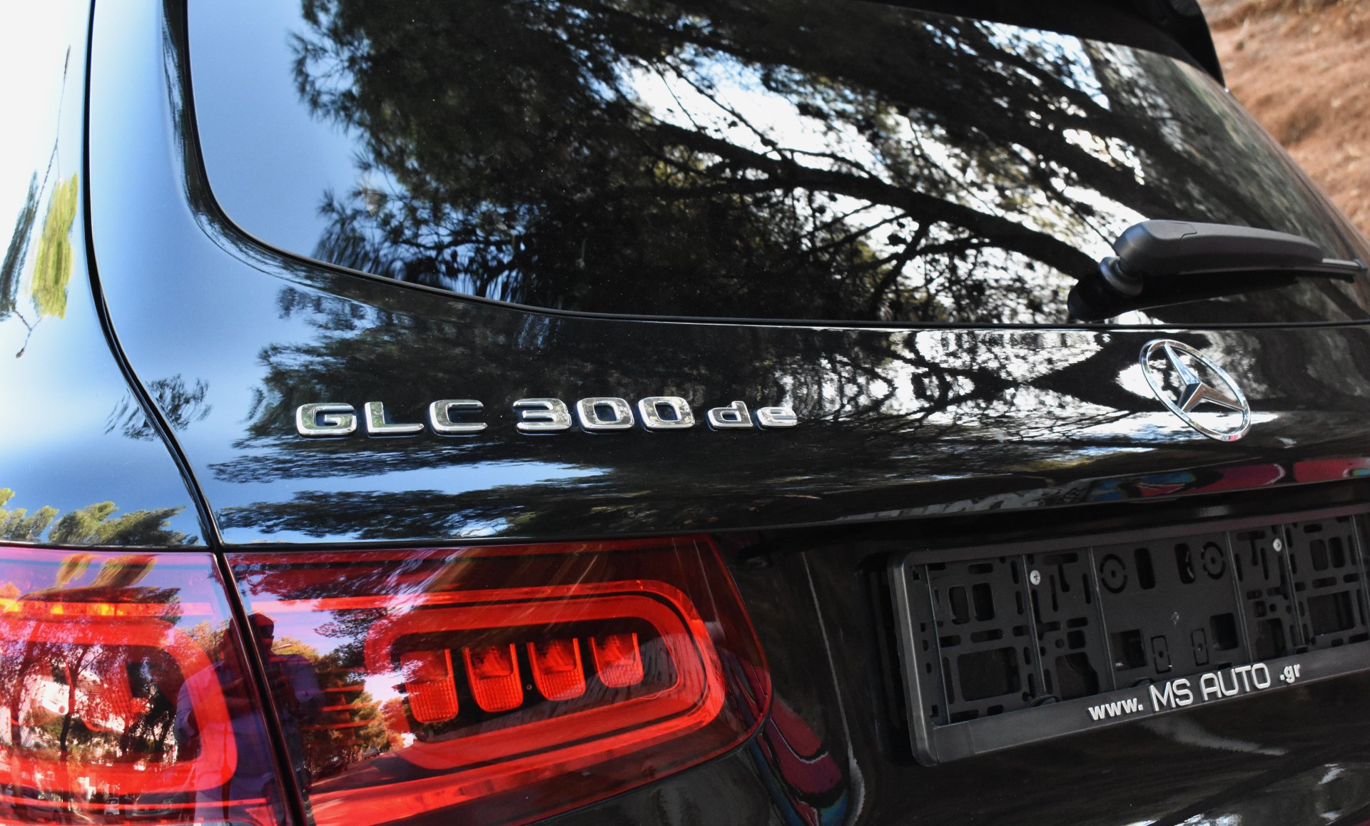 Mercedes-Benz GLC 300 2021 de-AMG PACKET-4MATIC-9G-NIGHT PACKET — 7