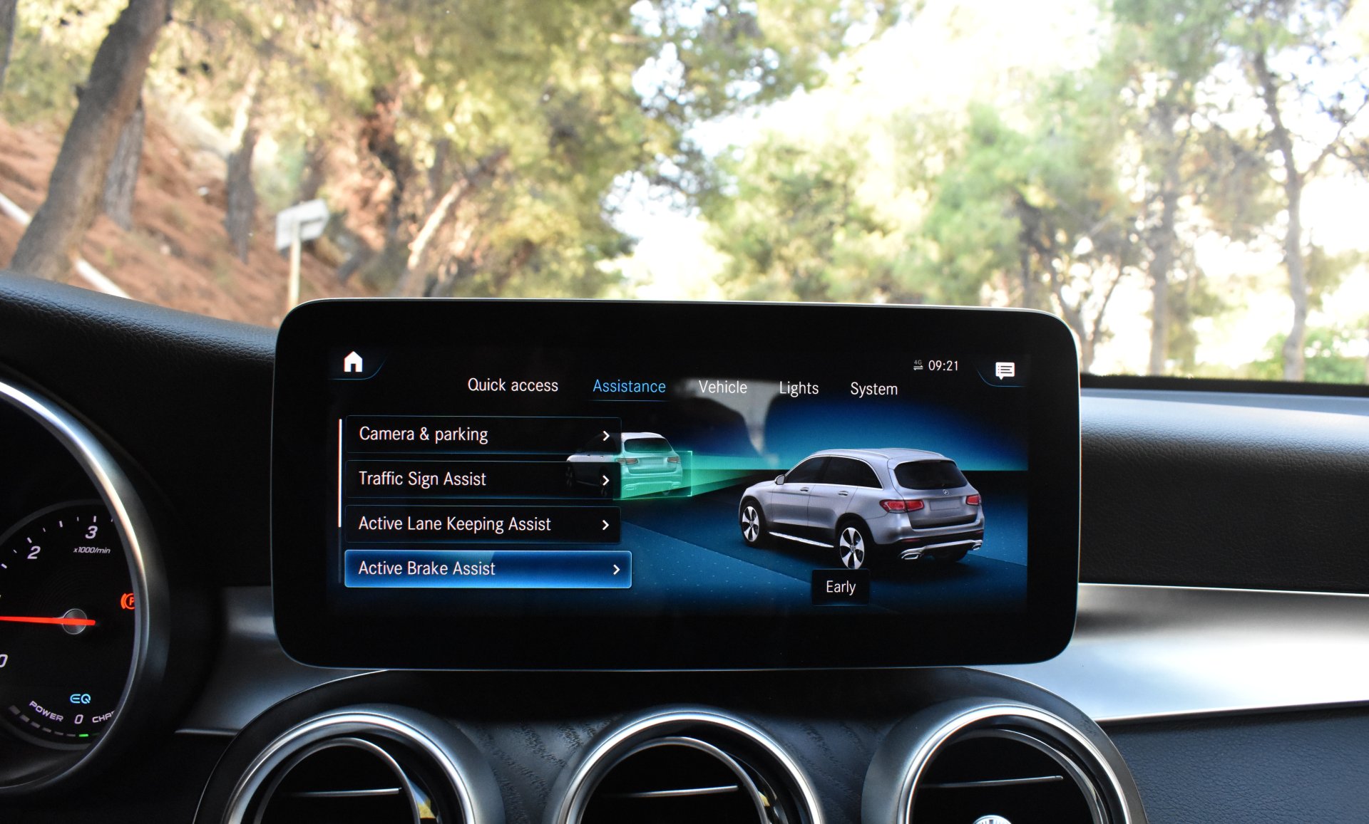Mercedes-Benz GLC 300 2021 de-AMG PACKET-4MATIC-9G-NIGHT PACKET — 47