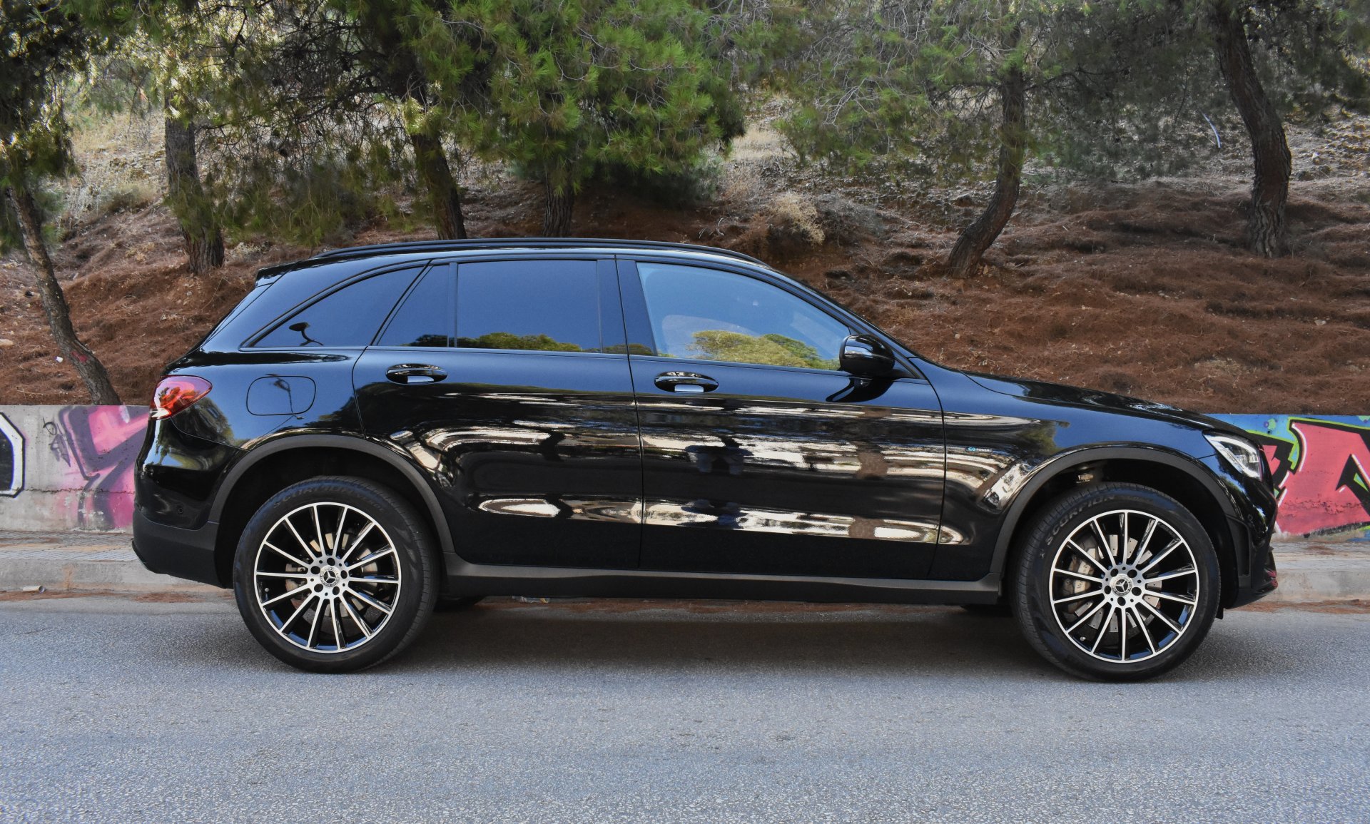 Mercedes-Benz GLC 300 2021 de-AMG PACKET-4MATIC-9G-NIGHT PACKET — 22