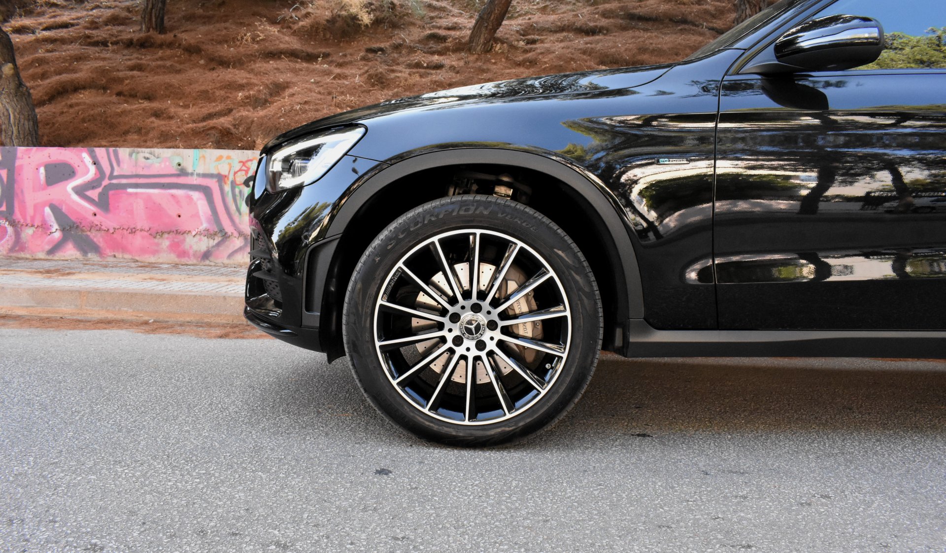 Mercedes-Benz GLC 300 2021 de-AMG PACKET-4MATIC-9G-NIGHT PACKET — 9