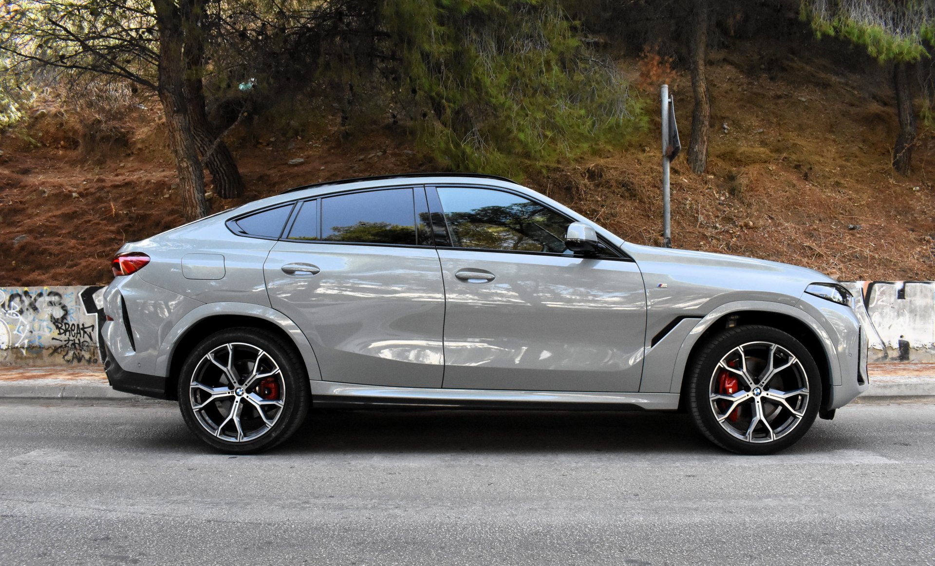Bmw X6 2023 30d-M PACKET-M SPORT PRO-PANORMA-BROOKLYN GREY - Car.gr — 23