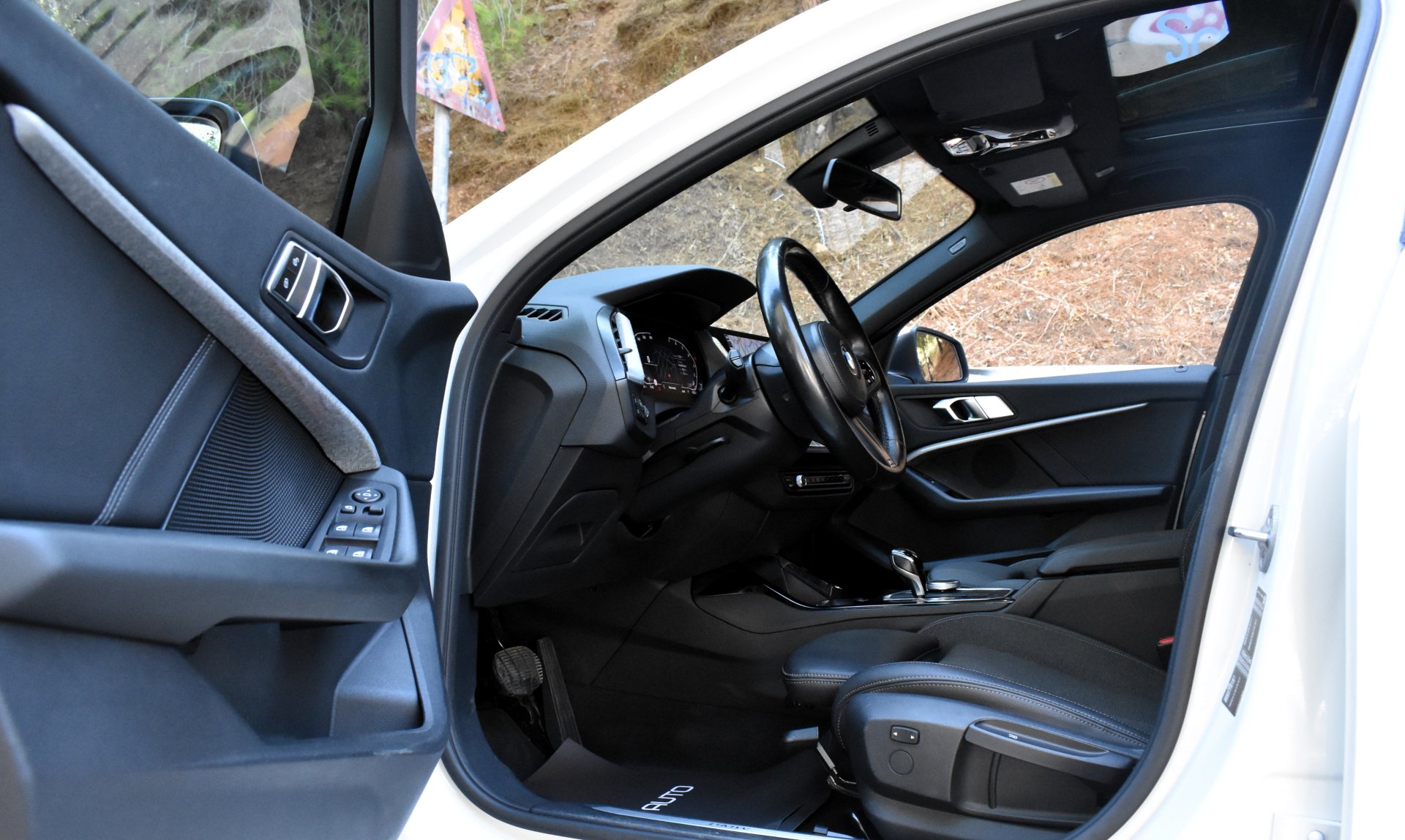 Bmw 118 2022 SPORT LINE-PANORAMA-STEPTRONIC AUTO — 8