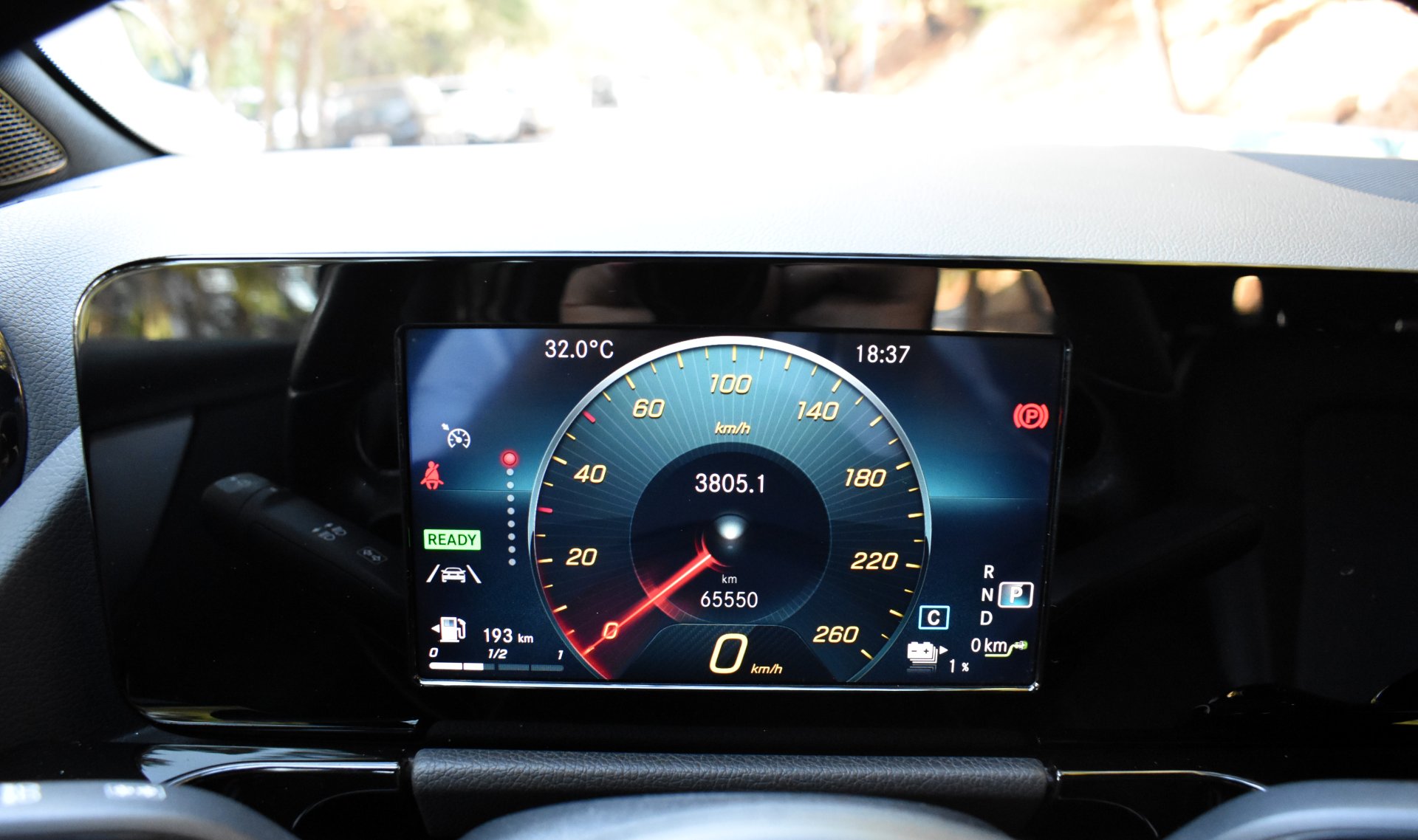 Mercedes-Benz GLA 250 2022 E-PROGRESSIVE 8G-DCT-EQ POWER — 18