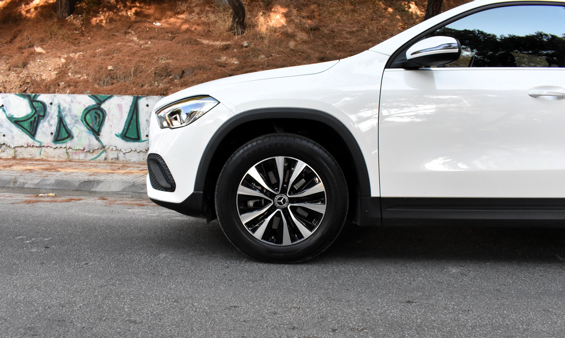 Mercedes-Benz GLA 250 2022 E-PROGRESSIVE 8G-DCT-EQ POWER — 8