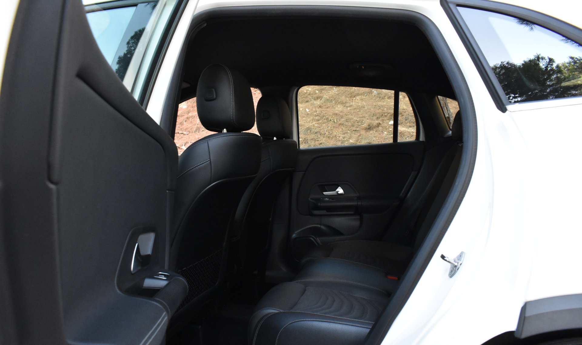Mercedes-Benz GLA 250 2022 E-PROGRESSIVE 8G-DCT-EQ POWER — 12