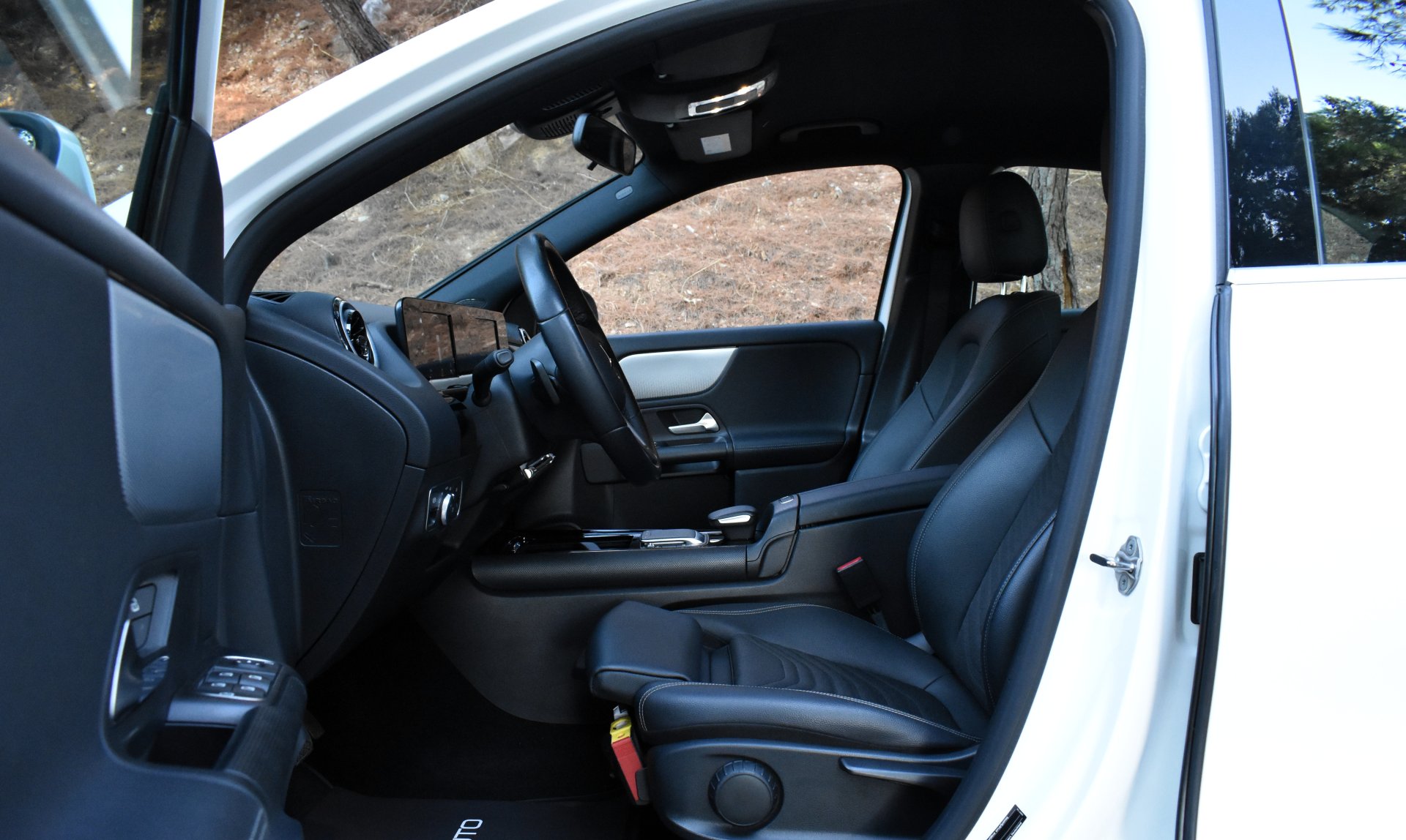 Mercedes-Benz GLA 250 2022 E-PROGRESSIVE 8G-DCT-EQ POWER — 11