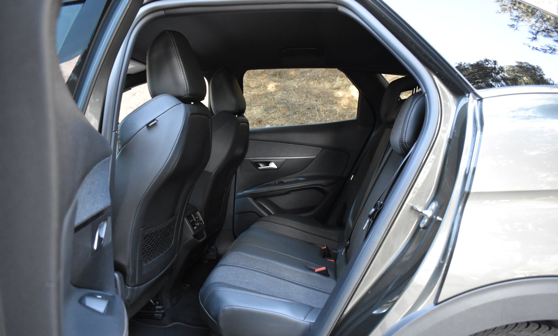 Peugeot 3008 2021 HYBRID4-300 e-EAT8-GT LINE-4Χ4-300hp — 19