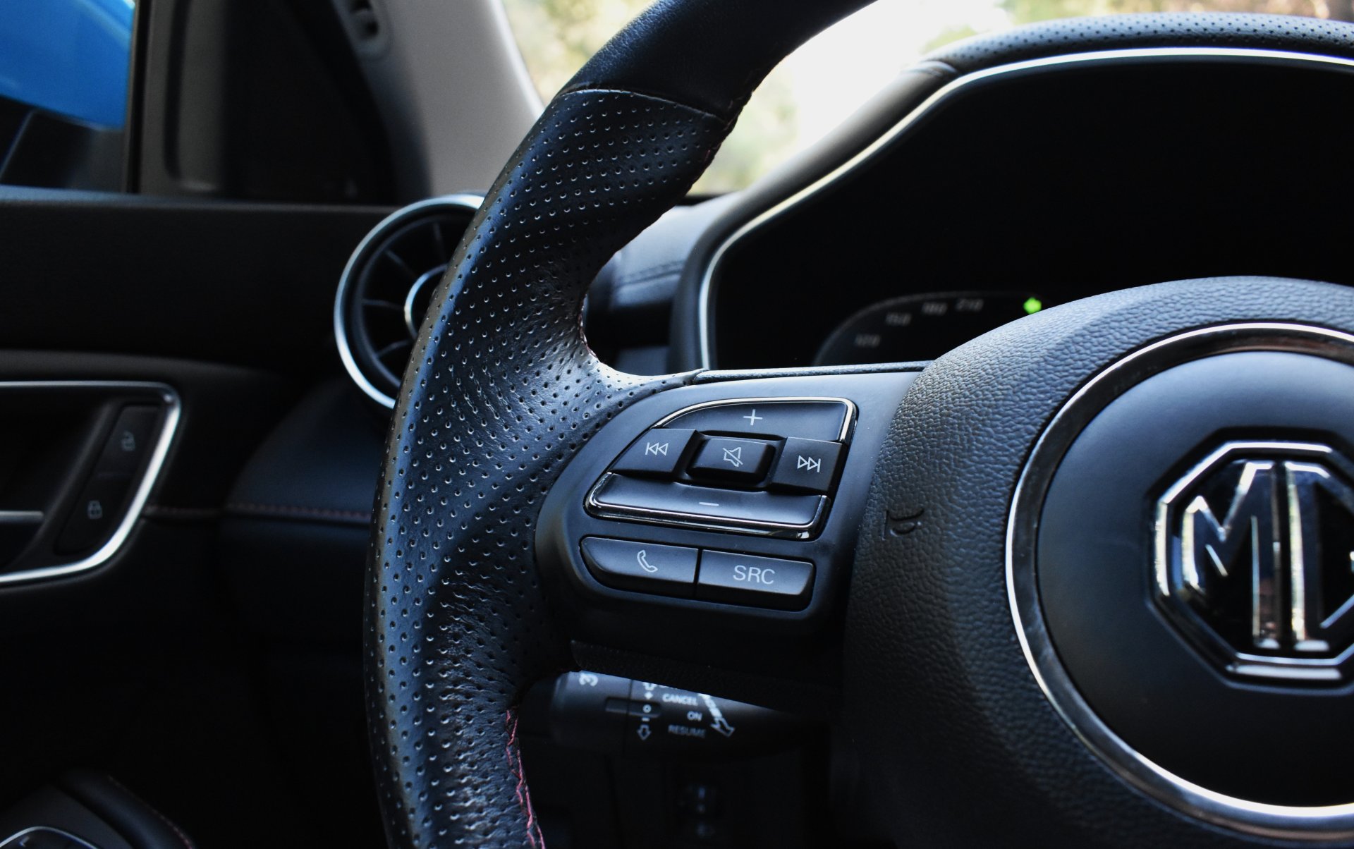 Mg HS 2025 COMFORT-1.5cc-NAVI — 17