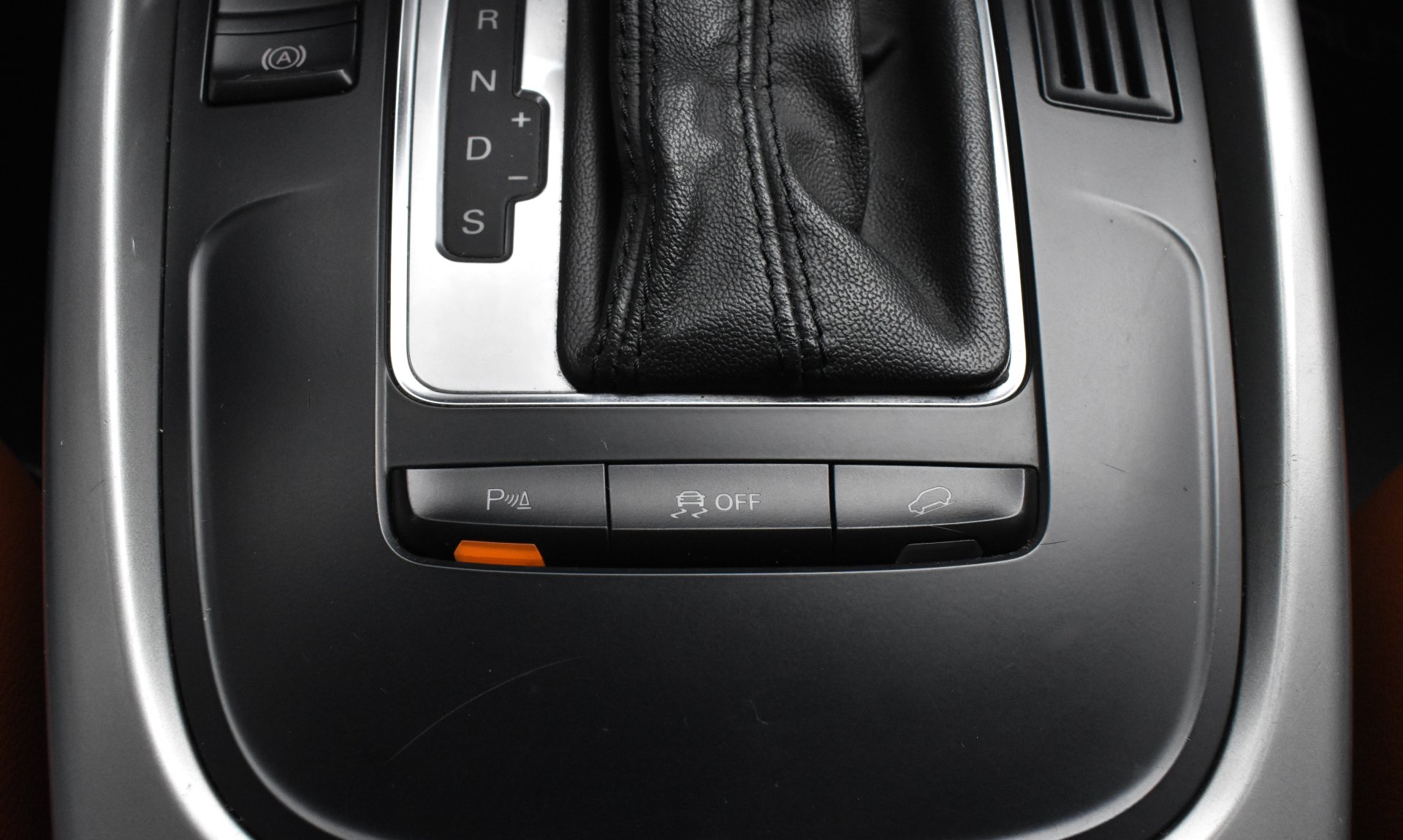 Audi Q5 2.0 TFSI Quattro SUNROOF — 21